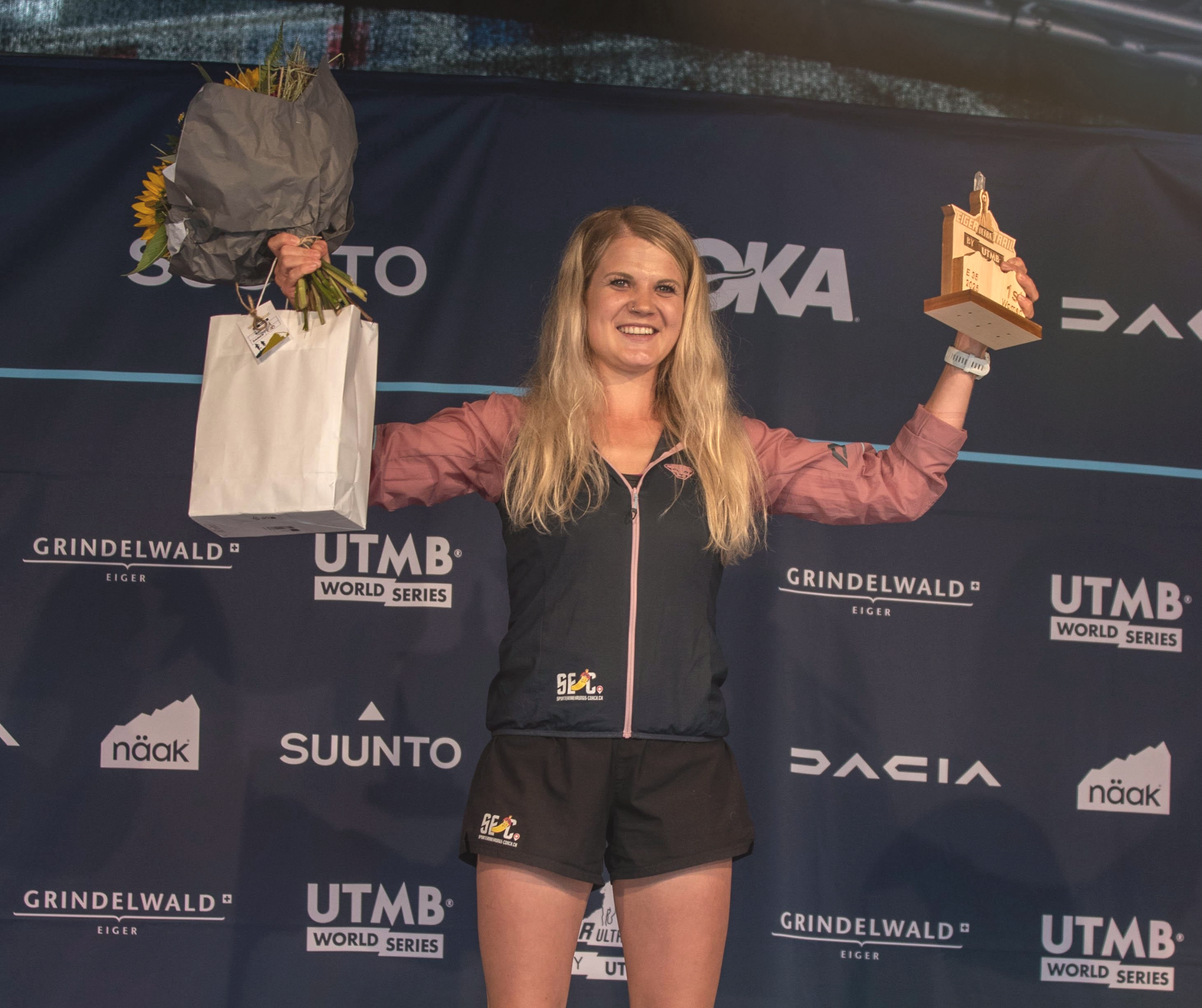 Kundenerfahrungen, Kundenfeedbacks, Rezensionen, Siegerehrung von Julia Peter EUT-35/2025, Foto Chrut&Media