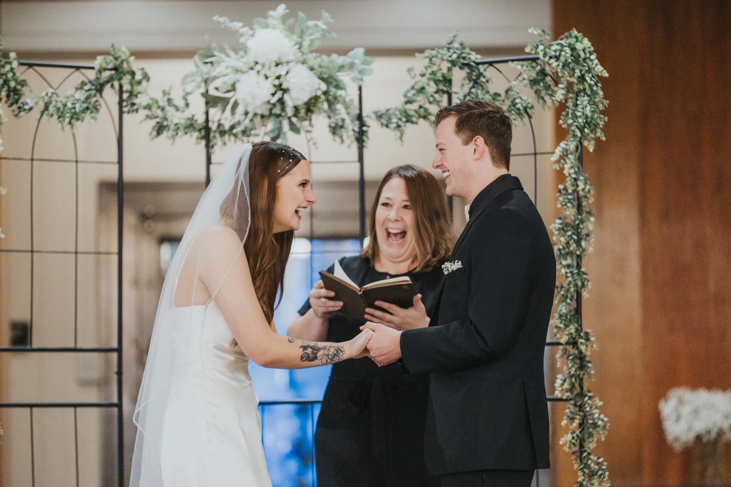 AnnelieseMark_Wedding_Blog_016.jpg