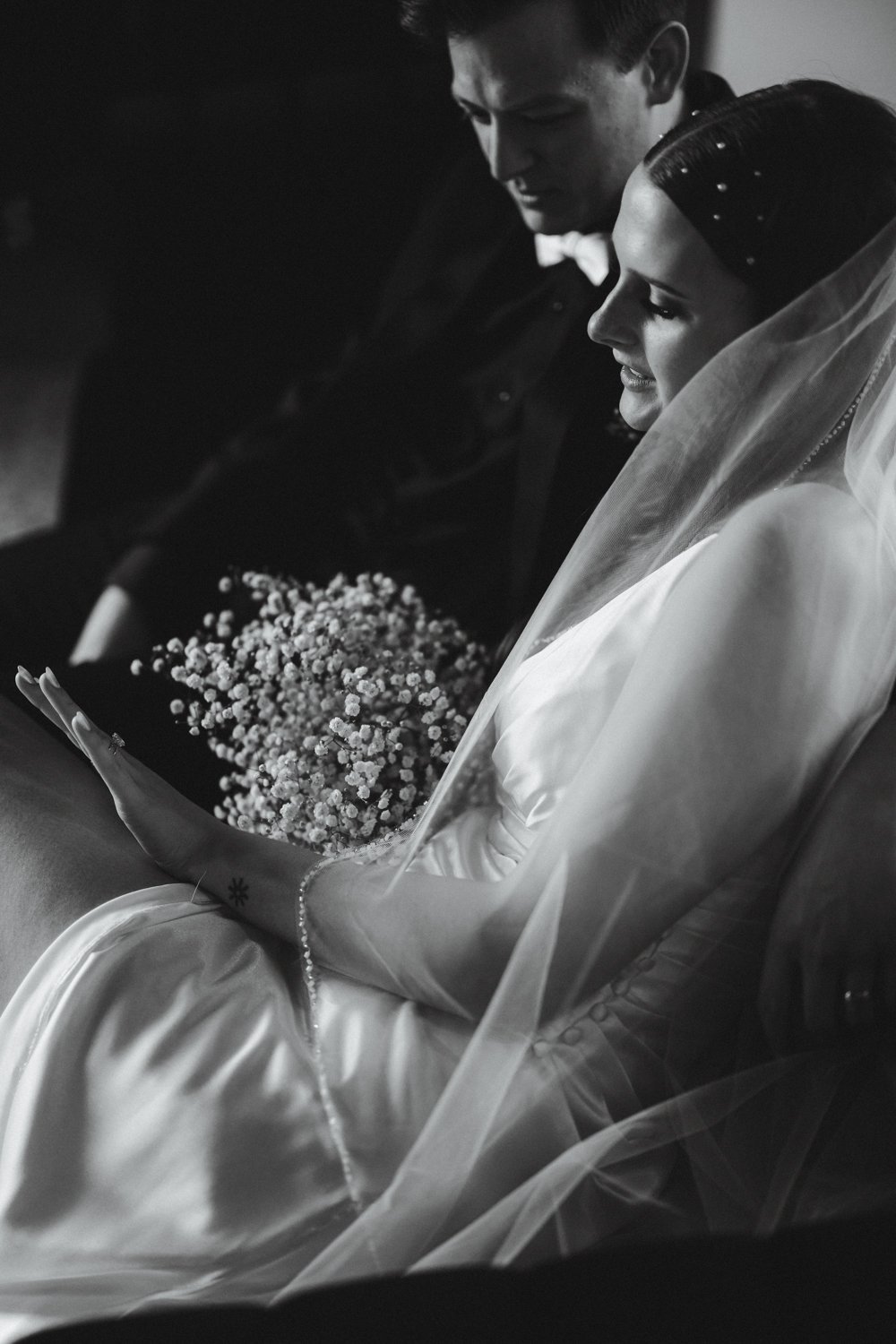 AnnelieseMark_Wedding_Blog_025.jpg