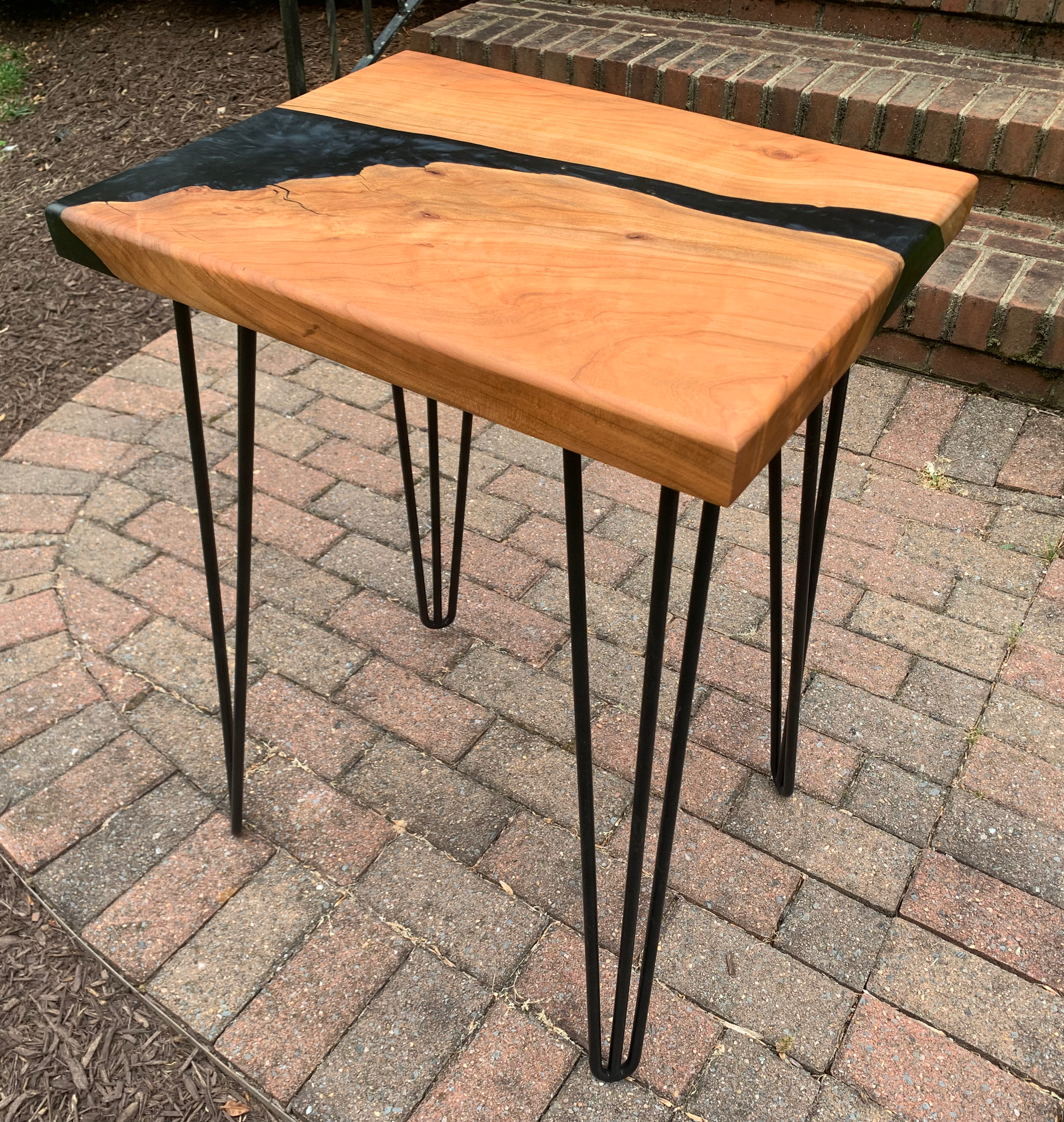 CherryEpoxySideTable5.png