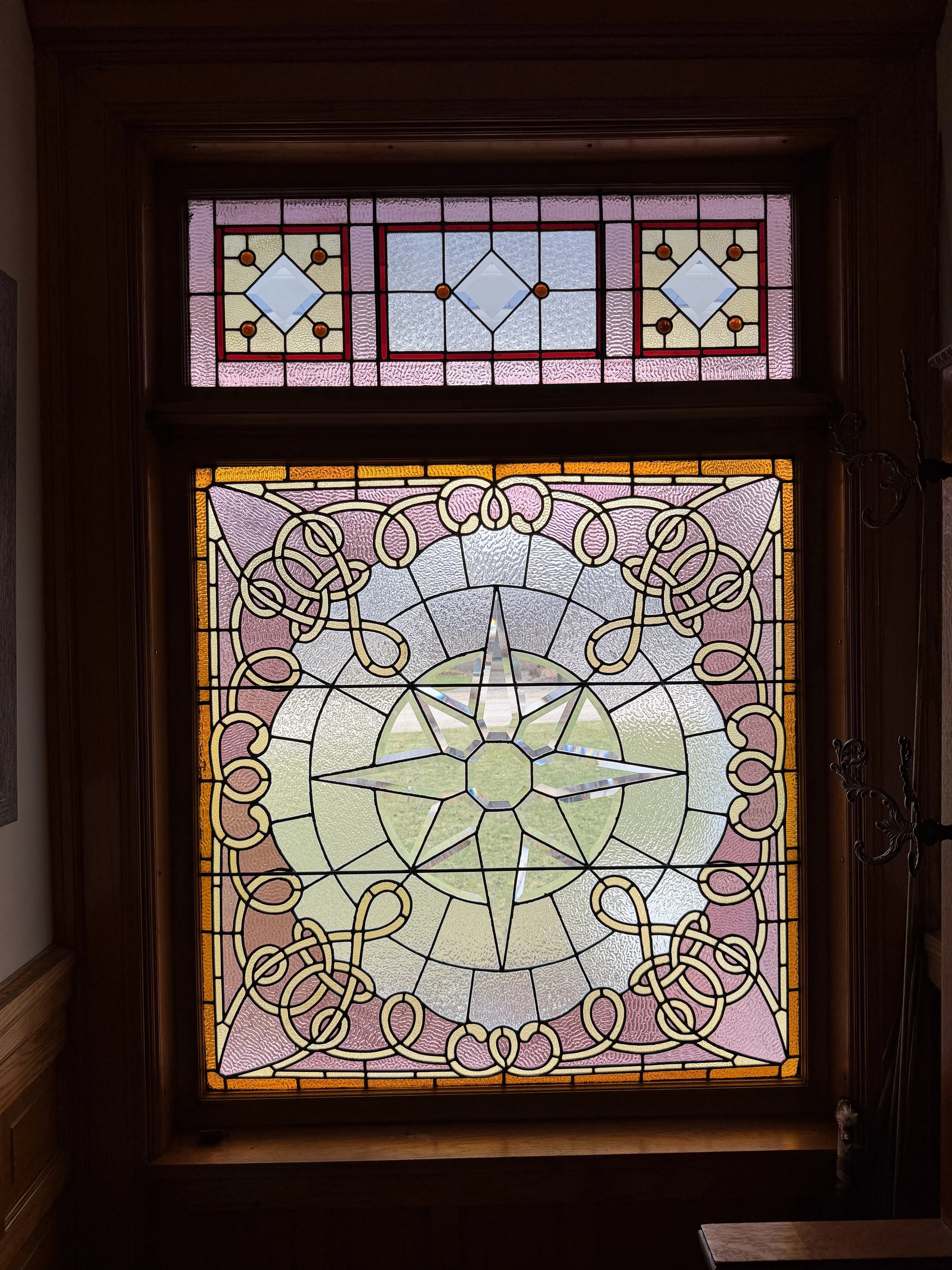 Stained glass (spectacular!) / private residence