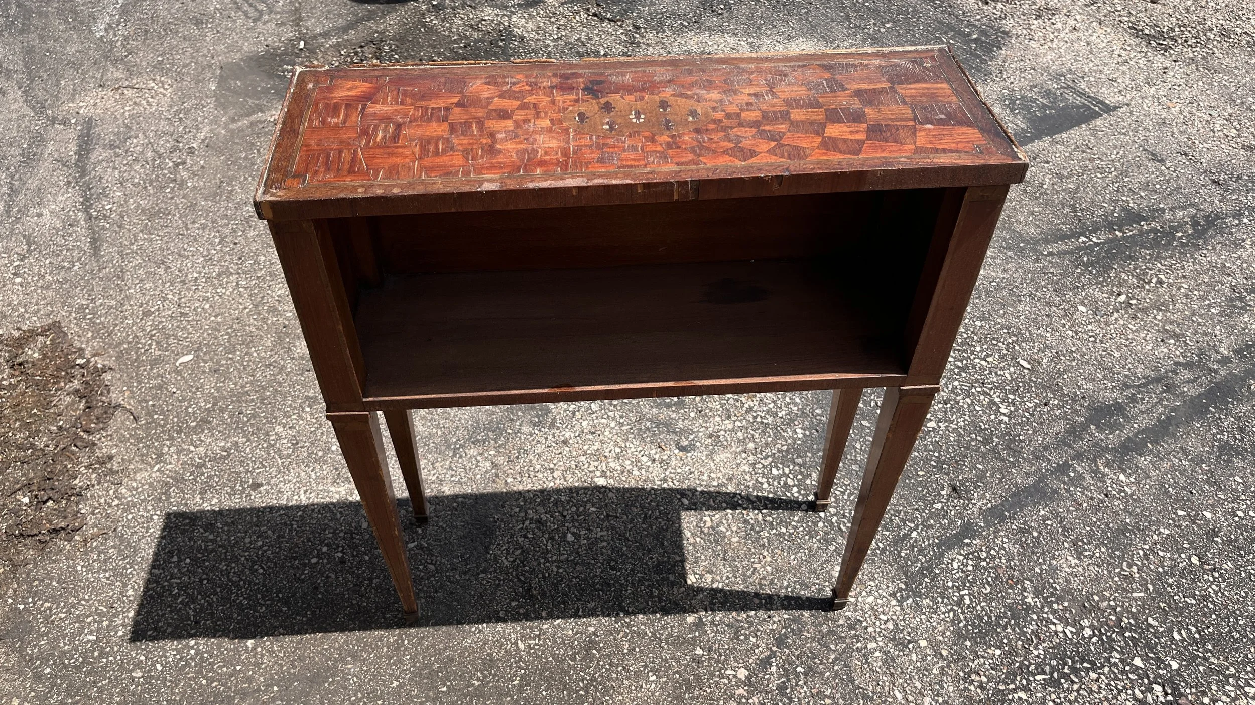 Cassard et Cie - Muebles d'art (Paris) Inlay