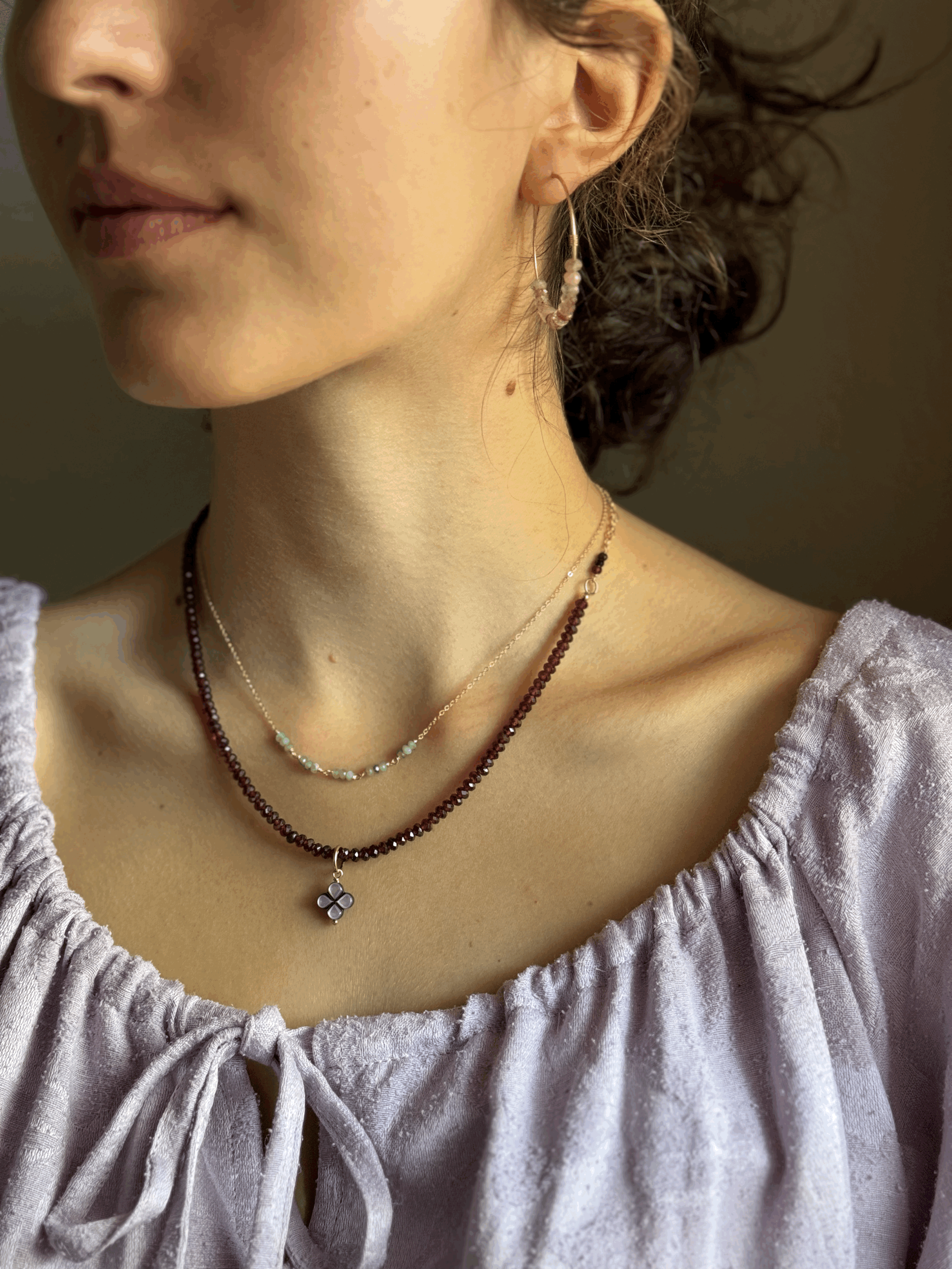 STELLAR CAPRICORN Necklace Garnet