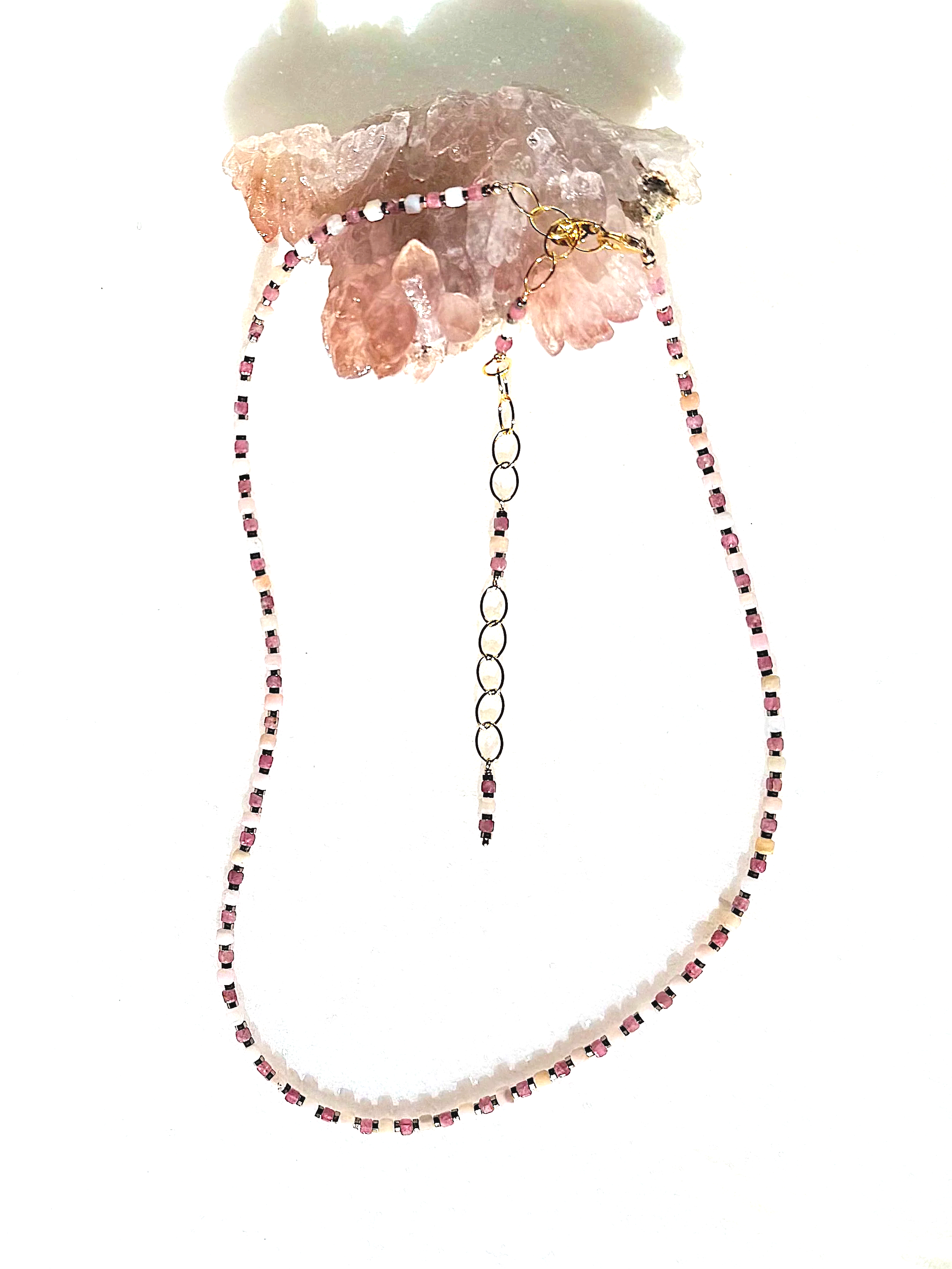 Ginger+Lily+Necklace+2.png