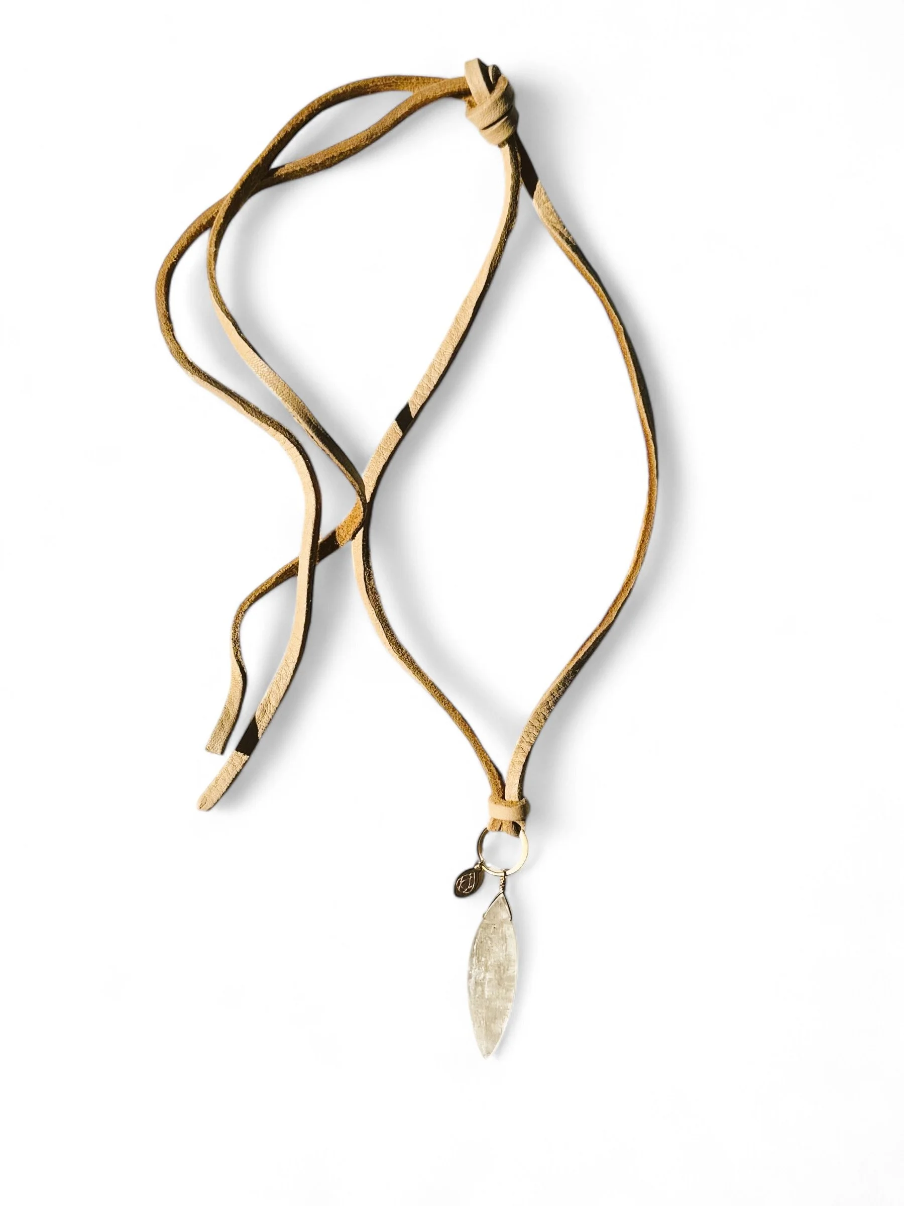 WANDERLUST Necklace Kunzite