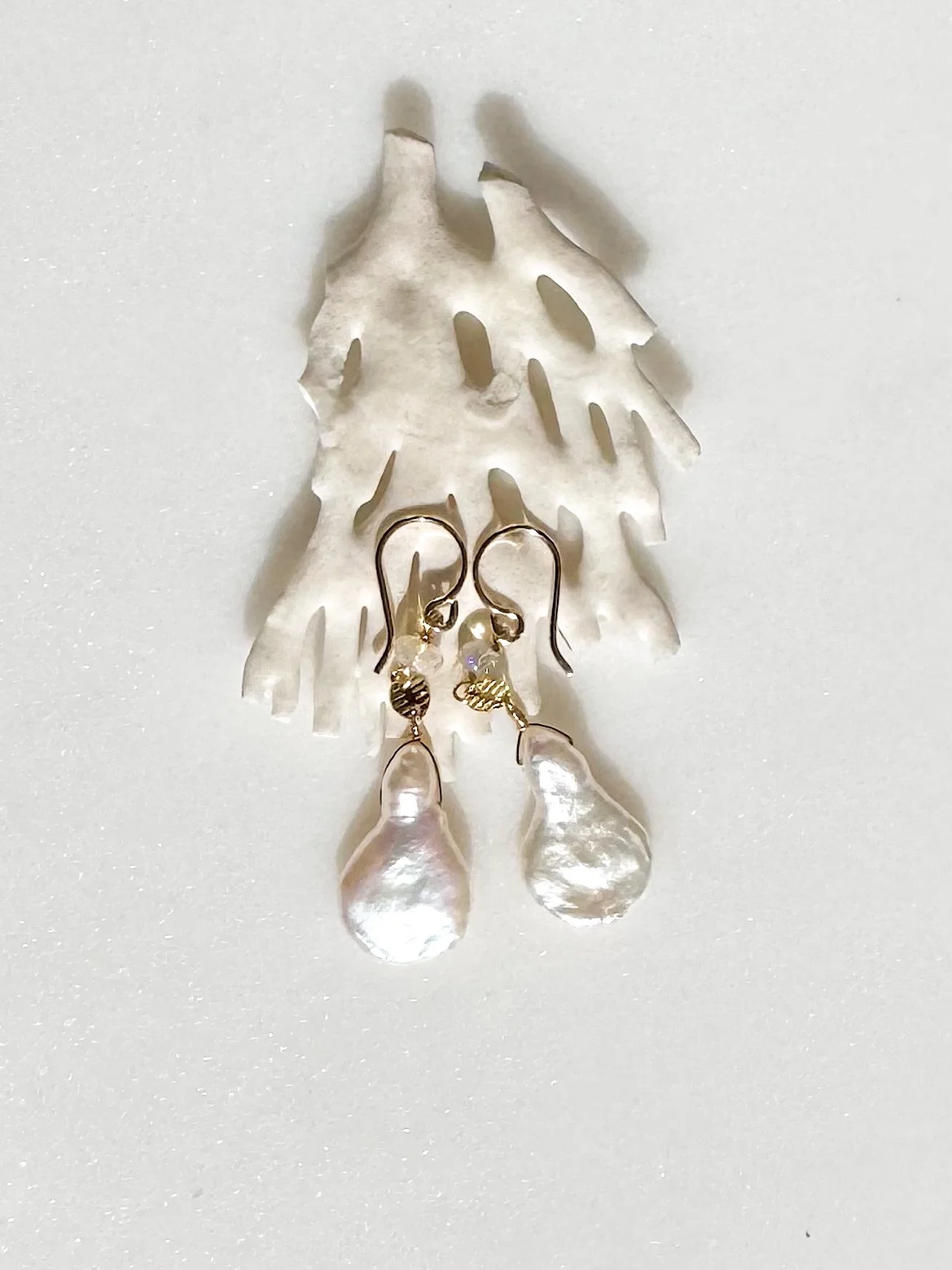 VANILLA ORCHID Earrings Keishi Pearl + Opal $215.00