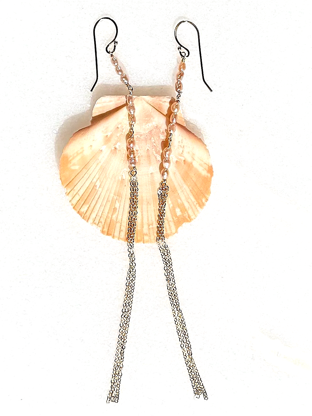 NEROLI Earrings Peach Freshwater Pearl