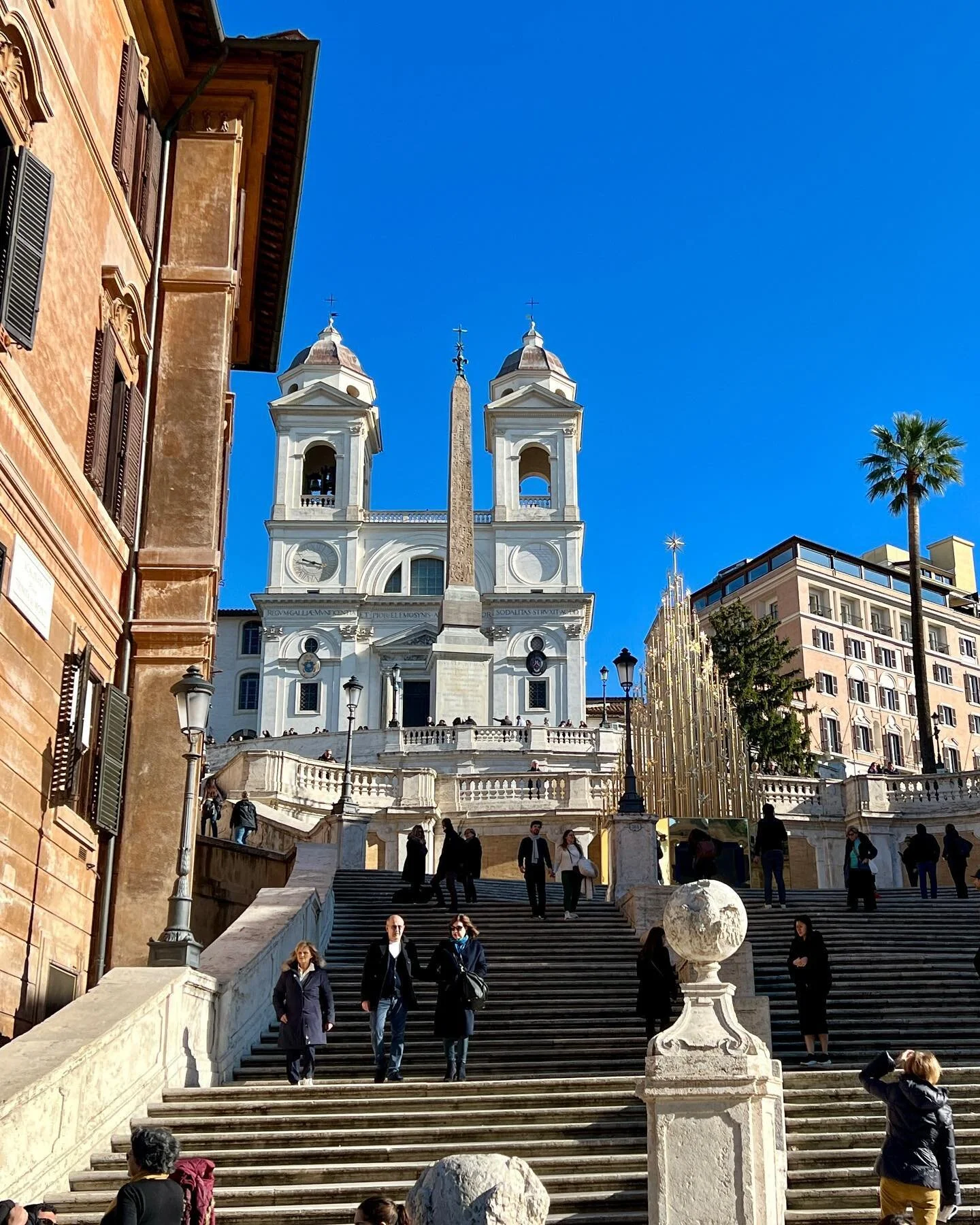 48 hours in Rome. Scooters and warm bowls of pasta and endlessly charming streets and signs that I belong here. 

Plus some amazing hotels:

⭐️JK Place Roma - like your chic aunt&rsquo;s home, lush and welcoming 
⭐️Hotel Eden - Italian glam with incr