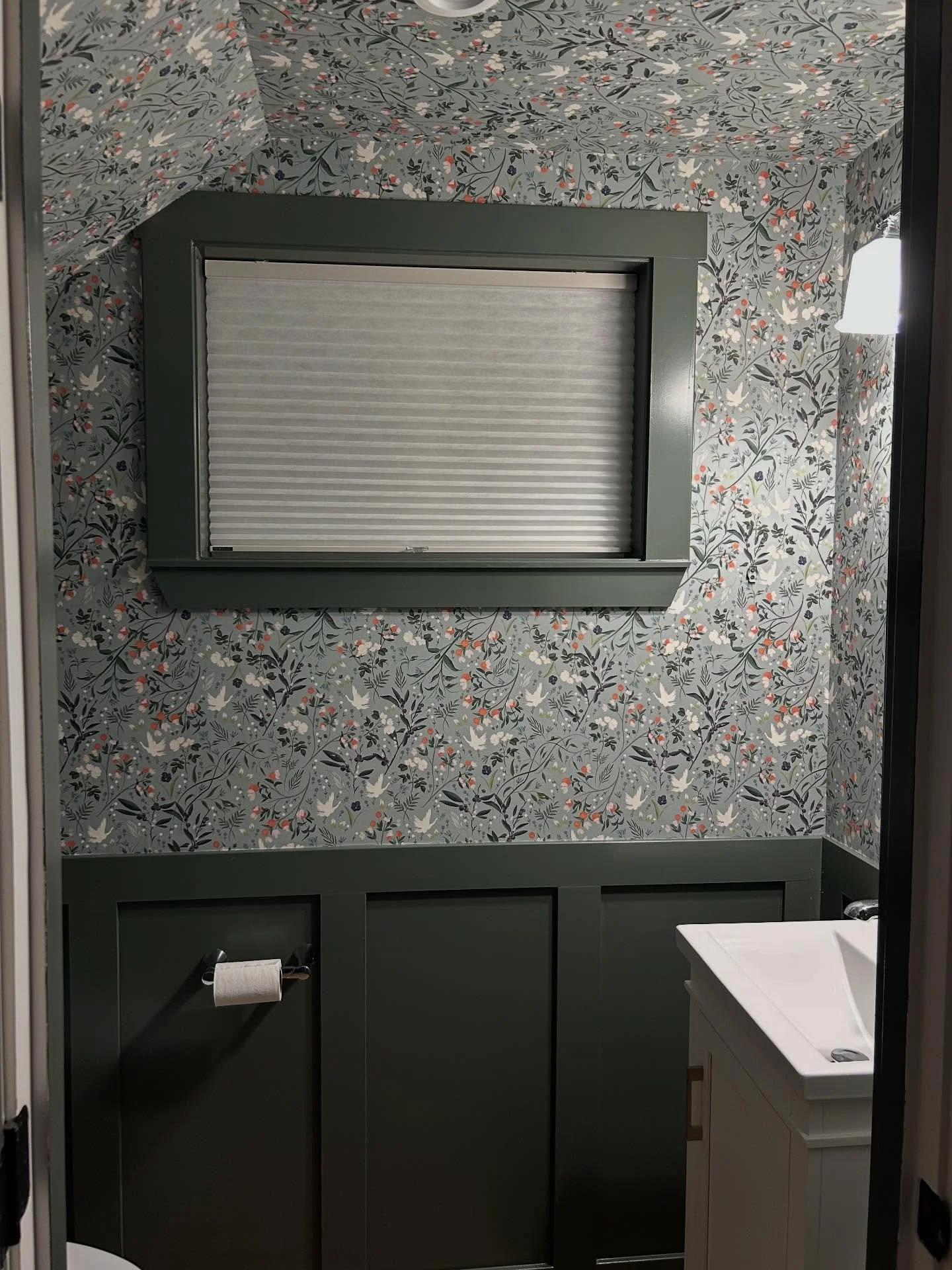 This powder bath was a blank slate. And it finally got all the love it needed!! The deep rich paint color combined with Bespoke Milton and King wallcovering = perfection!! All made possible by the craftsmanship of @alignedwallpaper, thank you!