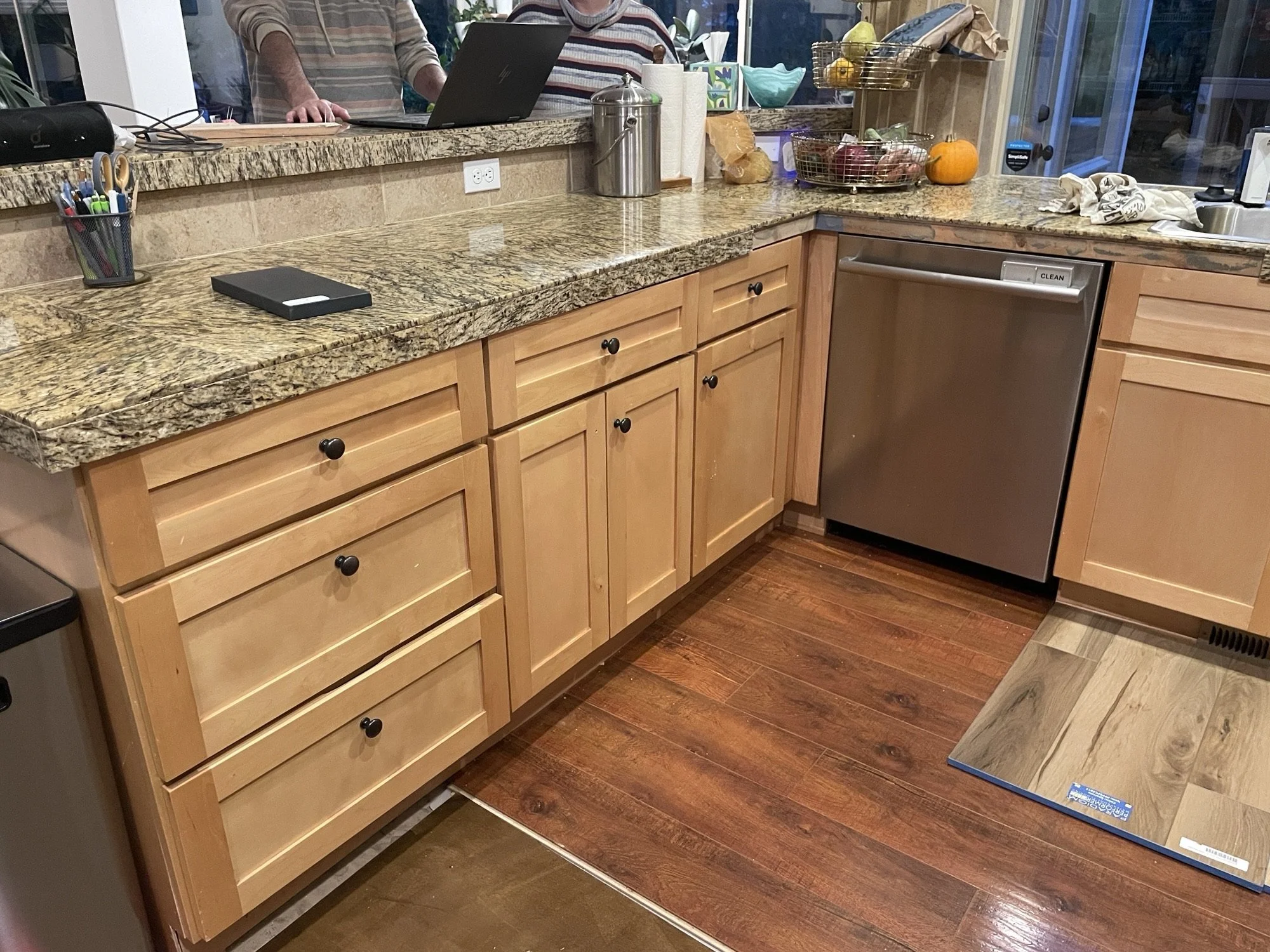 Before new counters - notice the elevated peninsula?