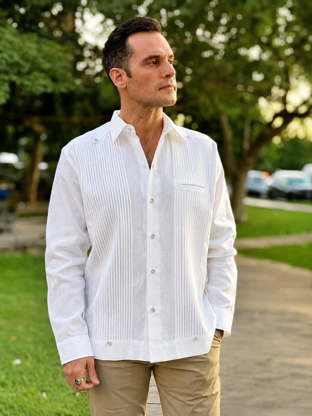 GUAYABERA CHICHEN ITZA ESTILO PRESIDENCIAL