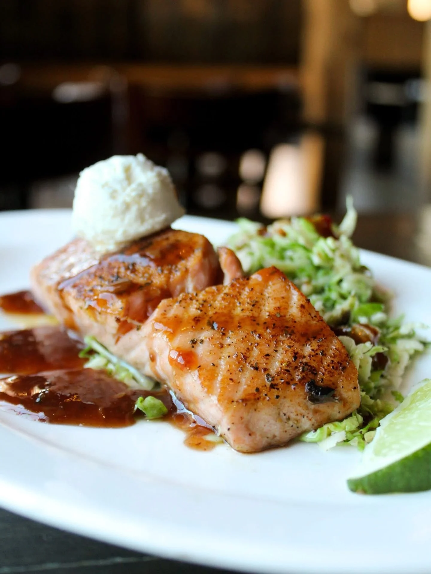 For dinner tonight: Hot Honey Faroe Island Salmon 🍯🔥

NEW! Faroe Island salmon seared medium, shaved brussels sprouts tossed in citrus champagne vinaigrette, house-made honey

📲 Reserve your table or order online at rackhousesteaks.com