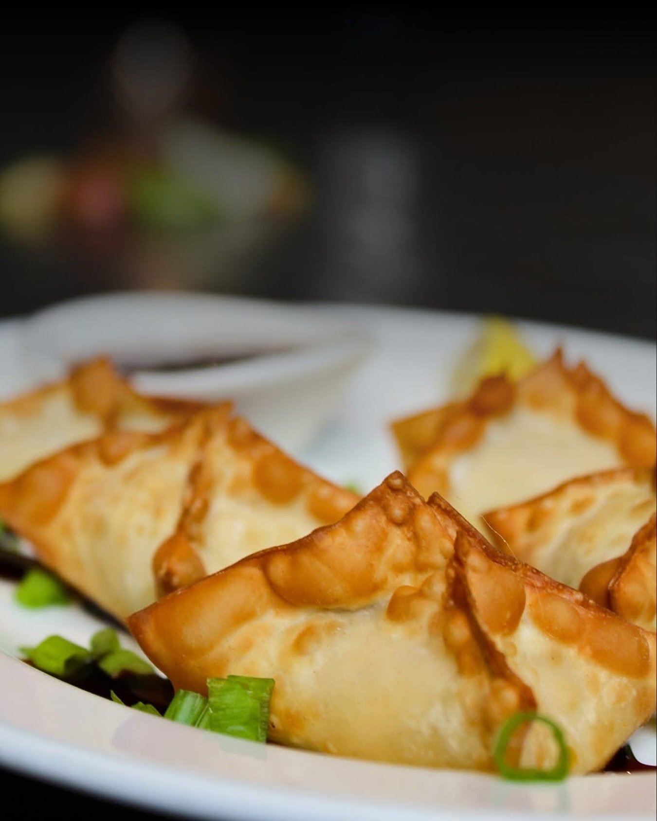Appetizers are made for sharing... unless it&rsquo;s our Lobster Rangoons... they&rsquo;re too good to share. 🦞

Fall features 🍂 rackhousesteaks.com/featured-menu
Reserve your table 🍷 rackhousesteaks.com