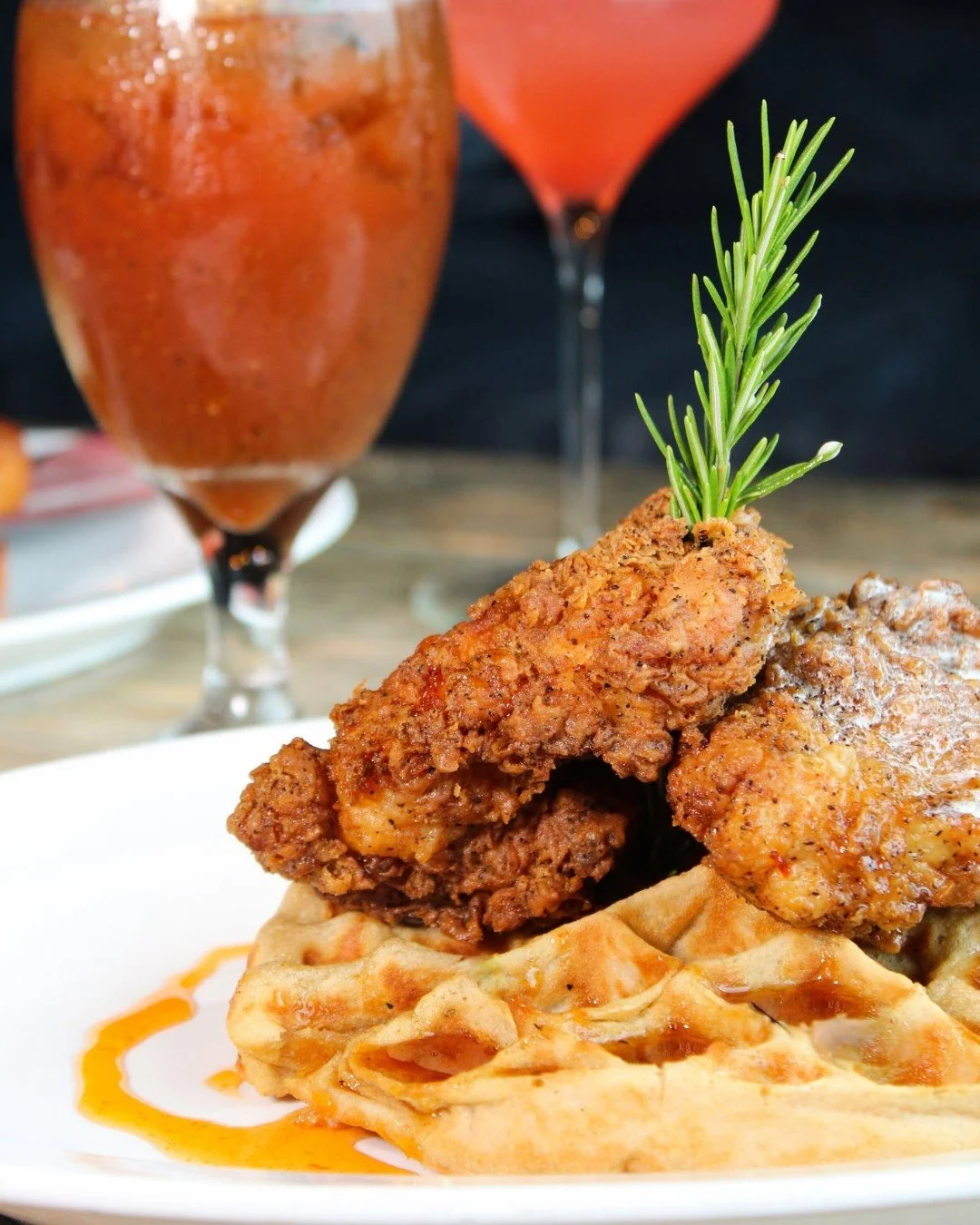 Cruisin&rsquo; weekend calls for brunch. 🥂🚘

Before you head out to enjoy Downtown Gulfport, pull up a chair at Rack House for brunch!

🍳 Brunch today 10am-3pm
🍹 Happy Hour 3&ndash;6pm

And don&rsquo;t forget &mdash; tomorrow is View the Cruise, 