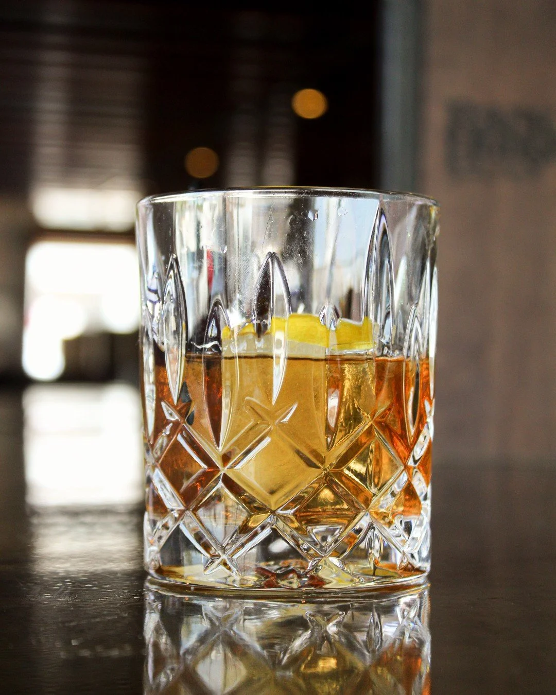 Happy Whiskey Wednesday 🔥

Come try our NEW featured Figgy Smalls Old Fashioned, made with fig-infused bourbon, fig pur&eacute;e, maple simple &amp; fig bitters!

Or make your own:
🥃 $10 Build Your Own Old Fashioned
🥃 $2 OFF all bourbons &amp; whi