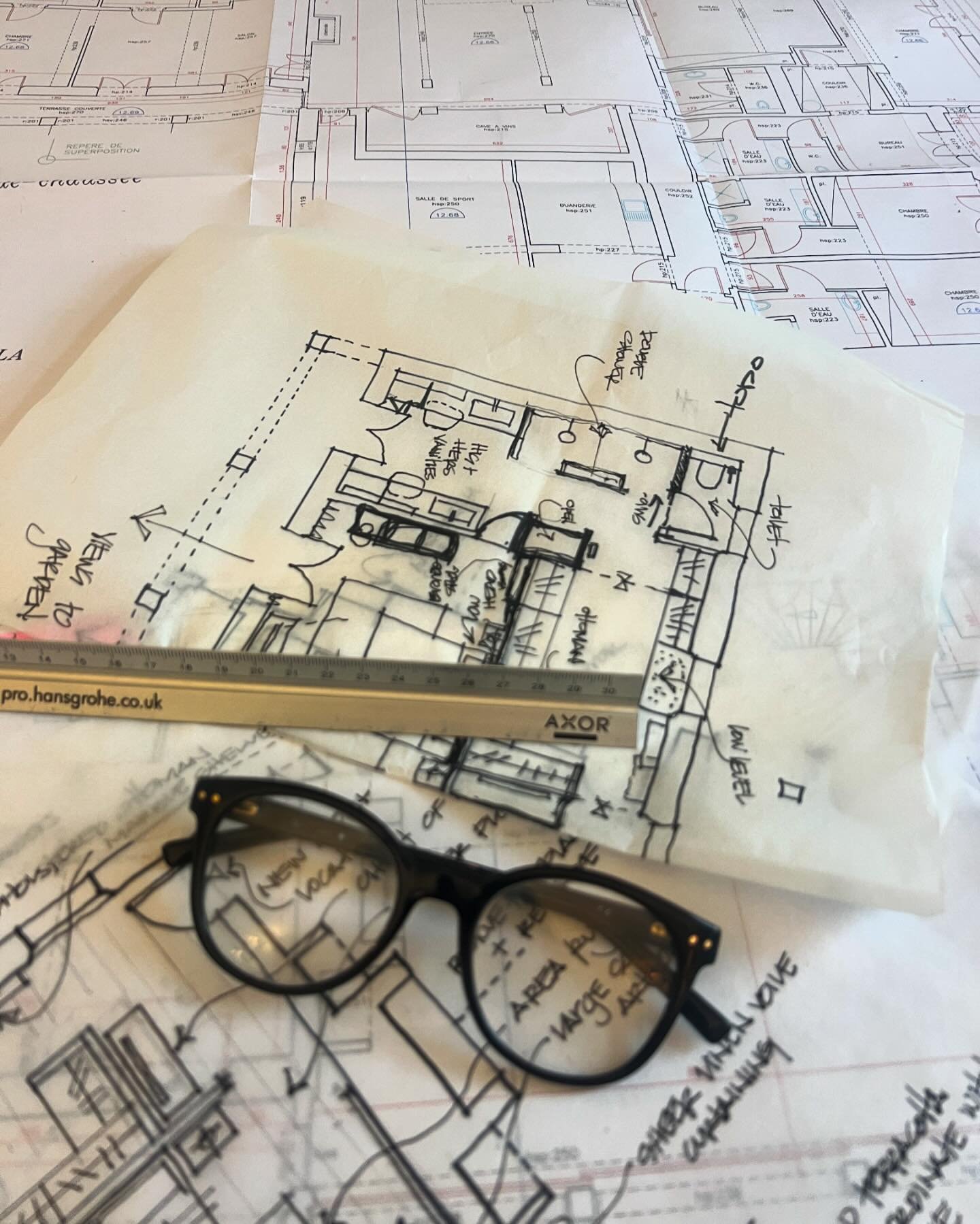 HANDMADE 🤲🏼 | Everything made by hand is better. Especially floor plans. Enjoy the process! Keeping the set of architecture alive! Friday, and that&rsquo;s a wrap! @knofdesign