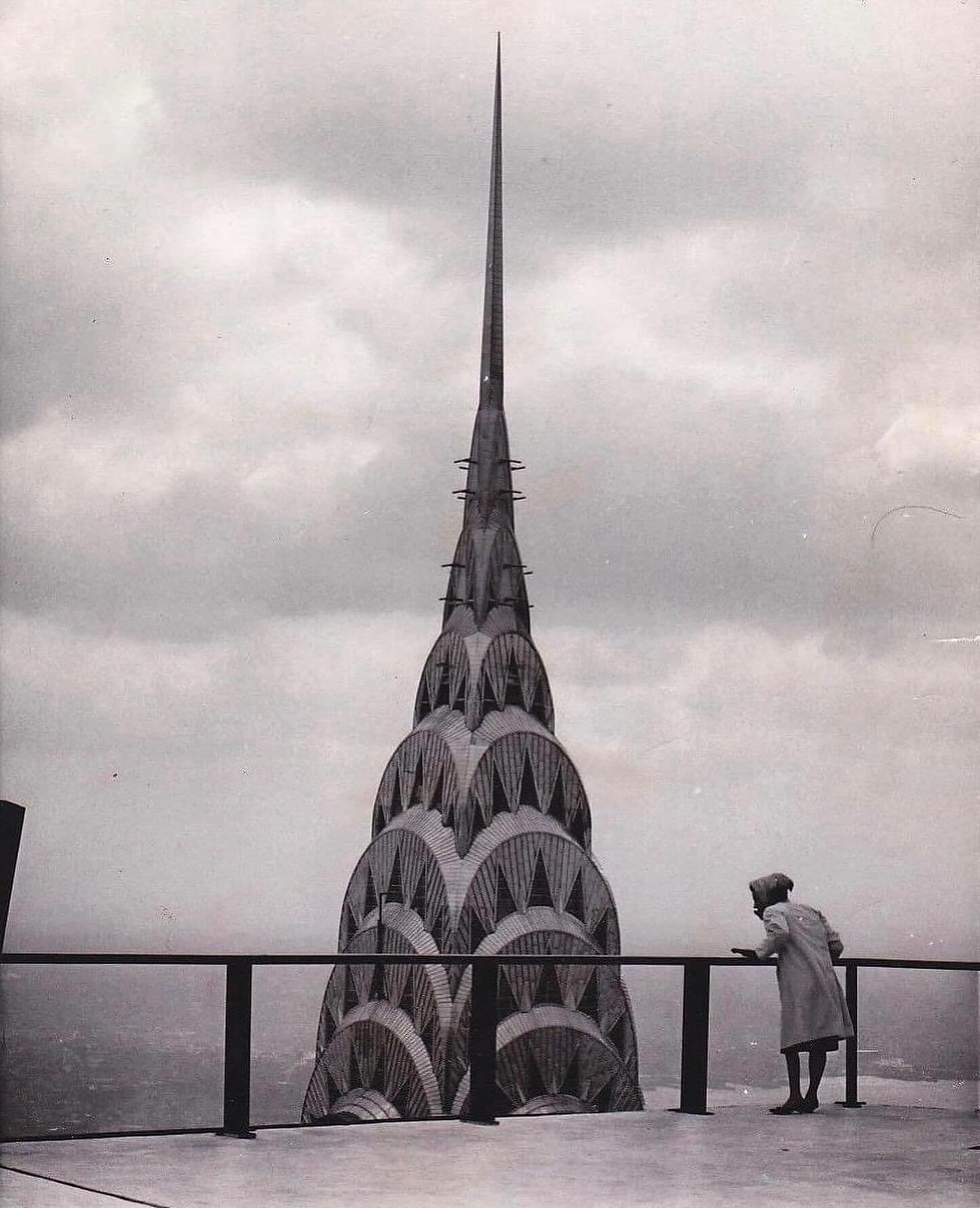 SKY HIGH 🏙️ | The Chrysler Building  from the Pan Am building (1963) Photo credits to @historicnyc 🏙️ @knofdesign