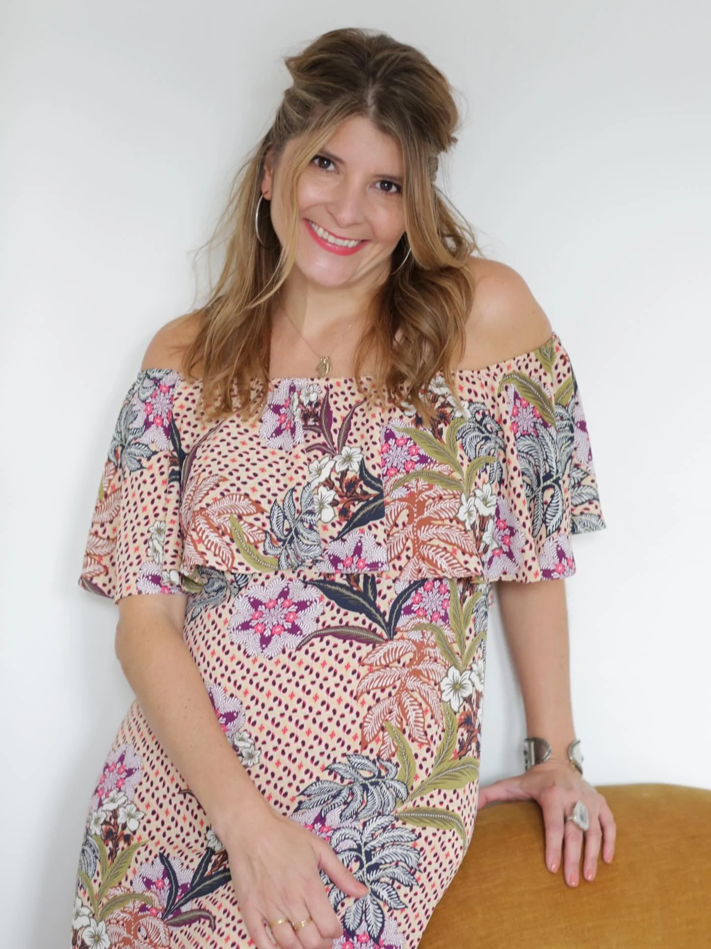 SPRING FEVER 🌷 | It&rsquo;s officially Spring and we are ready for the flowers to bloom 🌷, birds to chirp 🐥 and the sun to linger longer ☀️Time for re-birth. @knofdesign