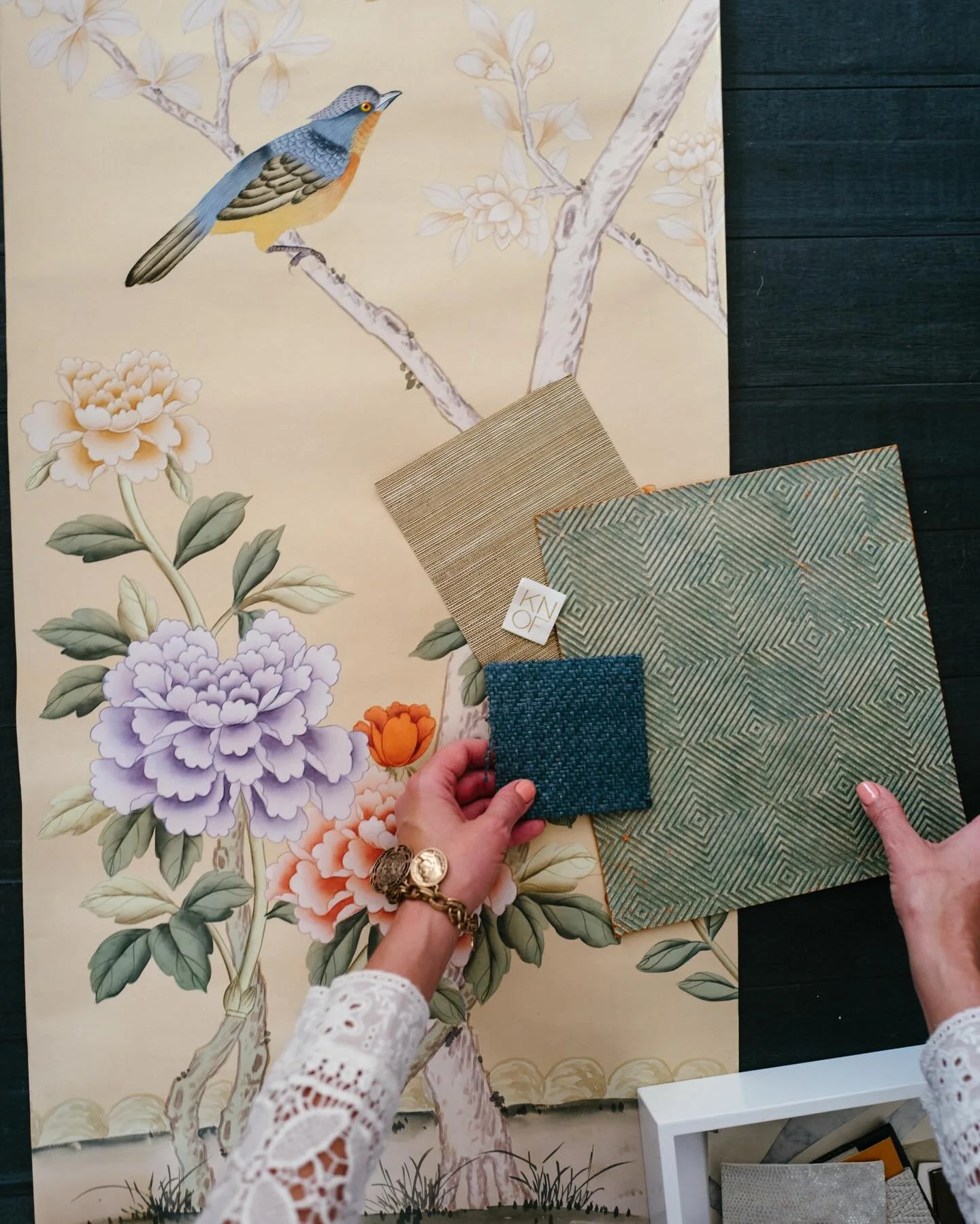 LAYERS 🪻| Just like nature, design is about adding layers of beauty, texture, color and harmony @knofdesign