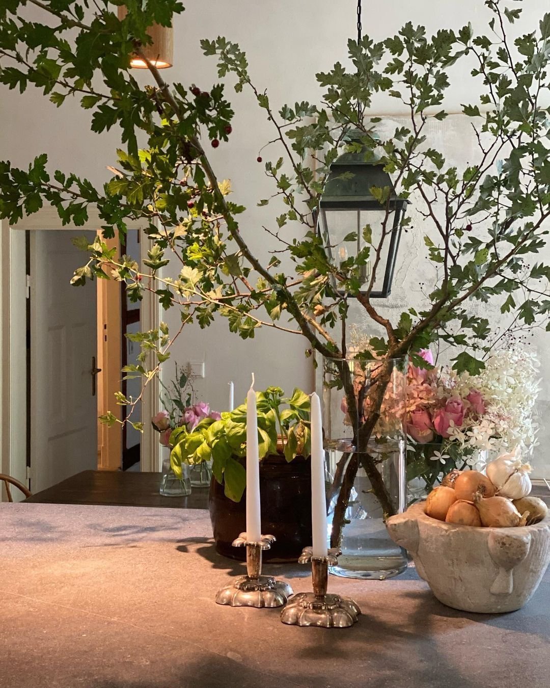 Seasonal Styling with Natural Elements