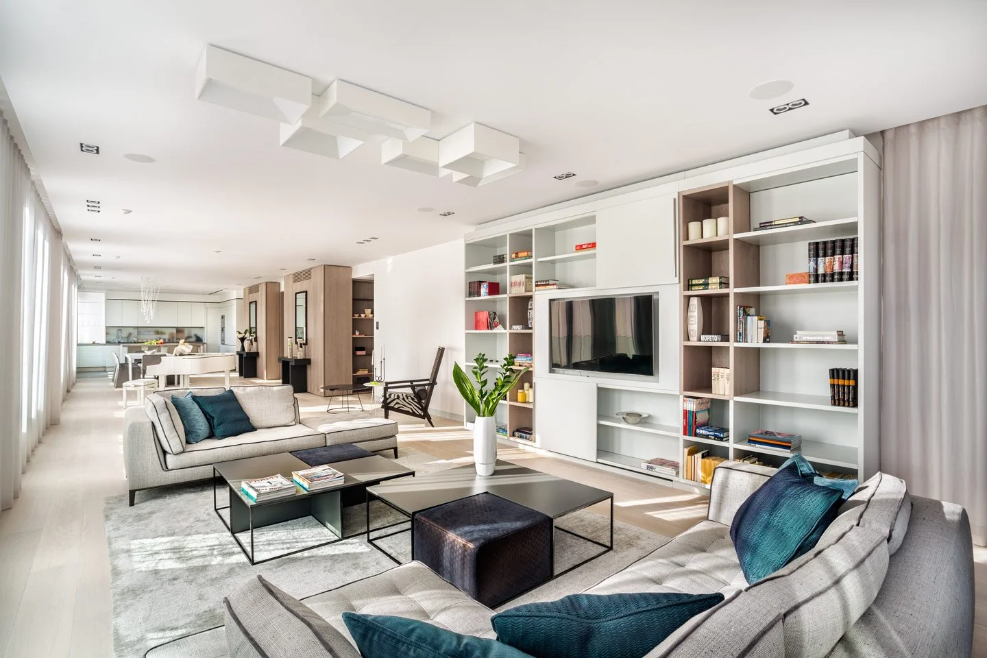 Elevated Living: Decoding the Secrets of Penthouse Interior Design ...