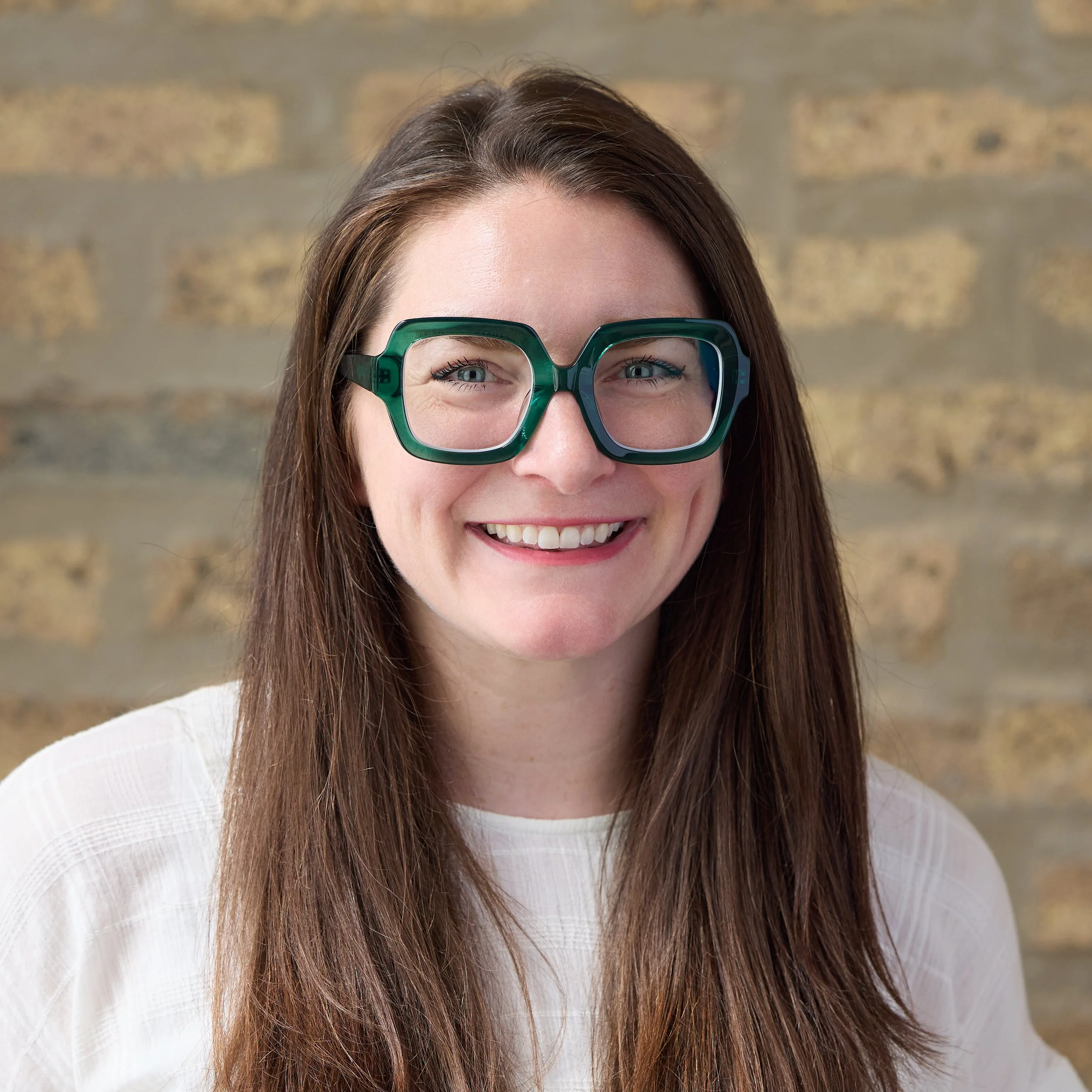 Lindsey Thomas - project manager - somatic nature therapy institute