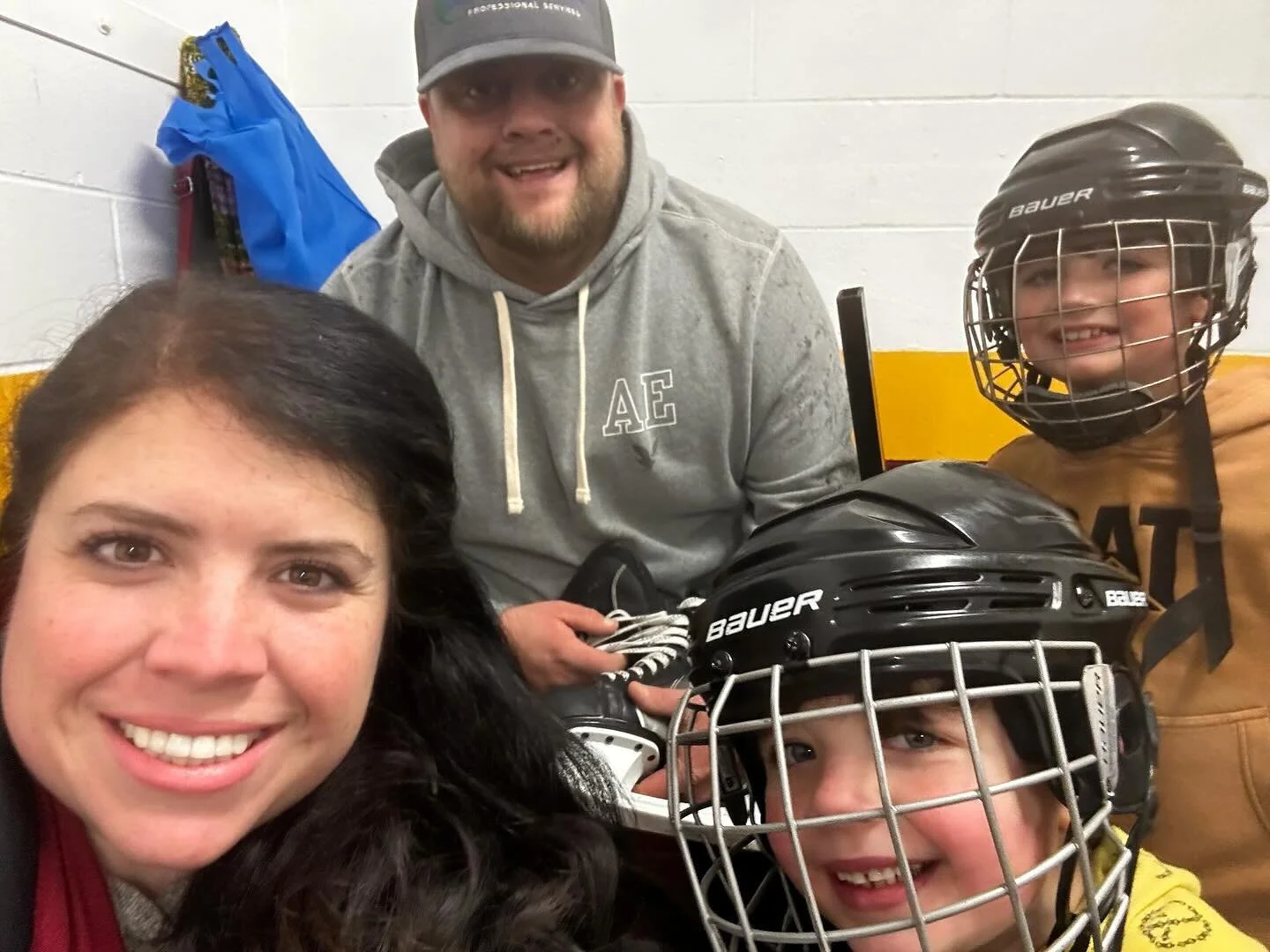 Family fun at the rink.. #lovelife #familytime #christmastime