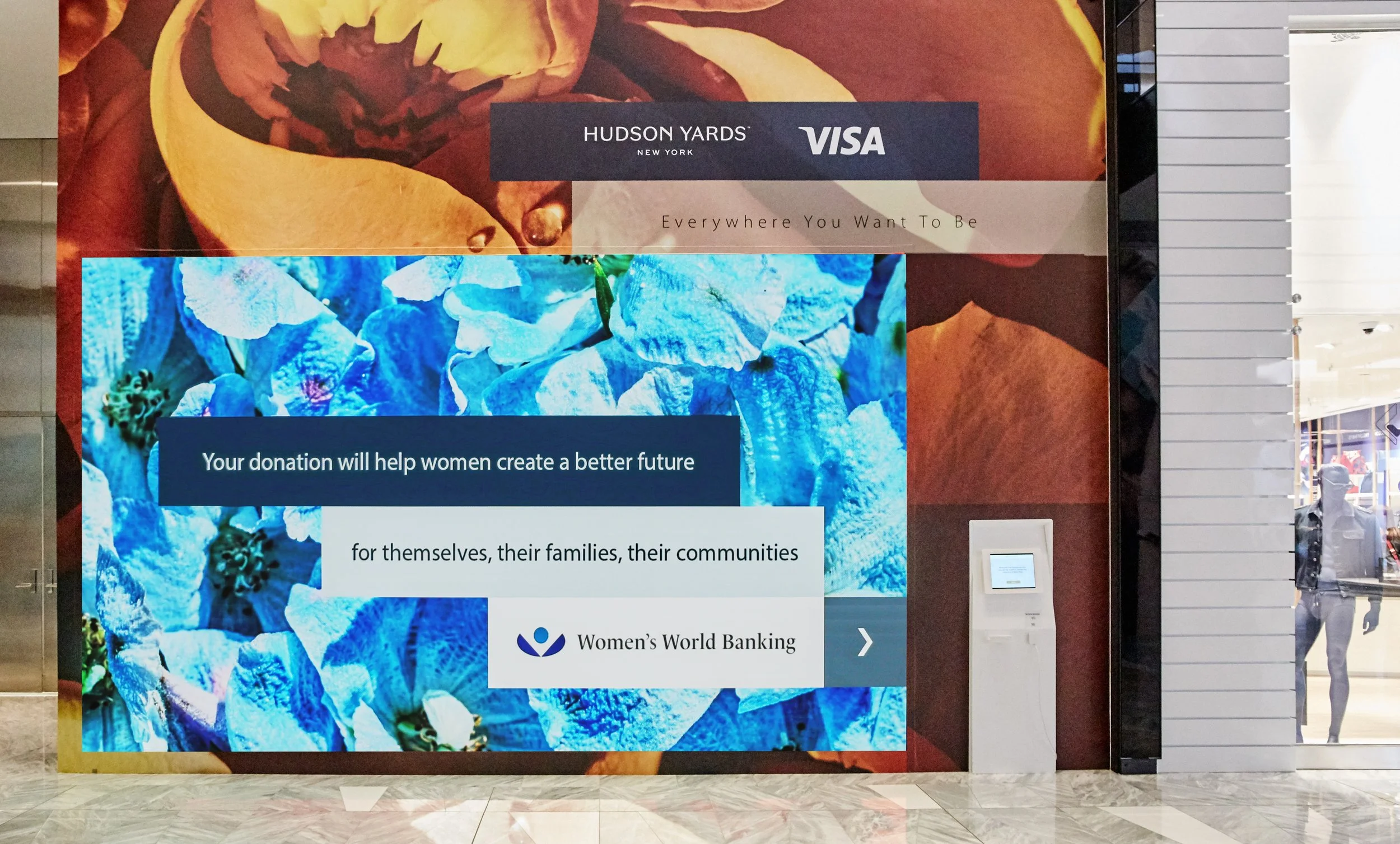 Visa, Inc's Giving wall at Hudson Yards - New York 2019