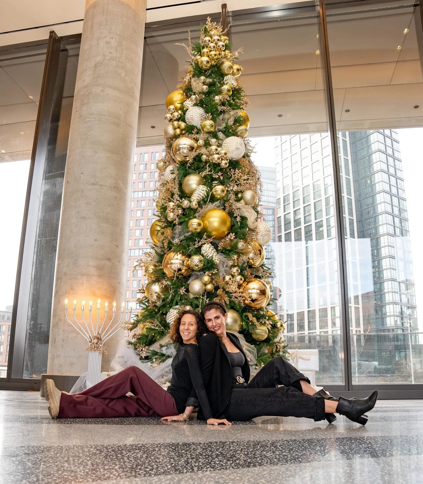 Some of our favorite BTS moments🎬✨
.
.
#eventplannernyc #eventdecoratornyc #events2026 #womenownedsmallbusinessnyc