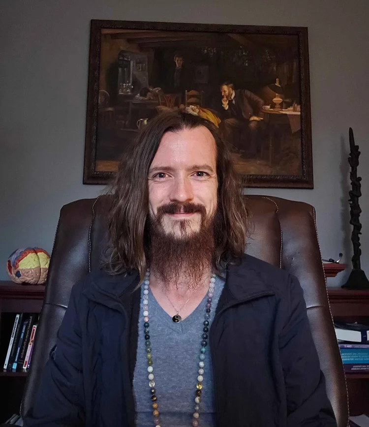 Dr. Nicholas Hatcher │ Mental Health Course