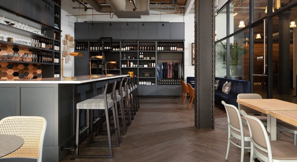Bar photo 2