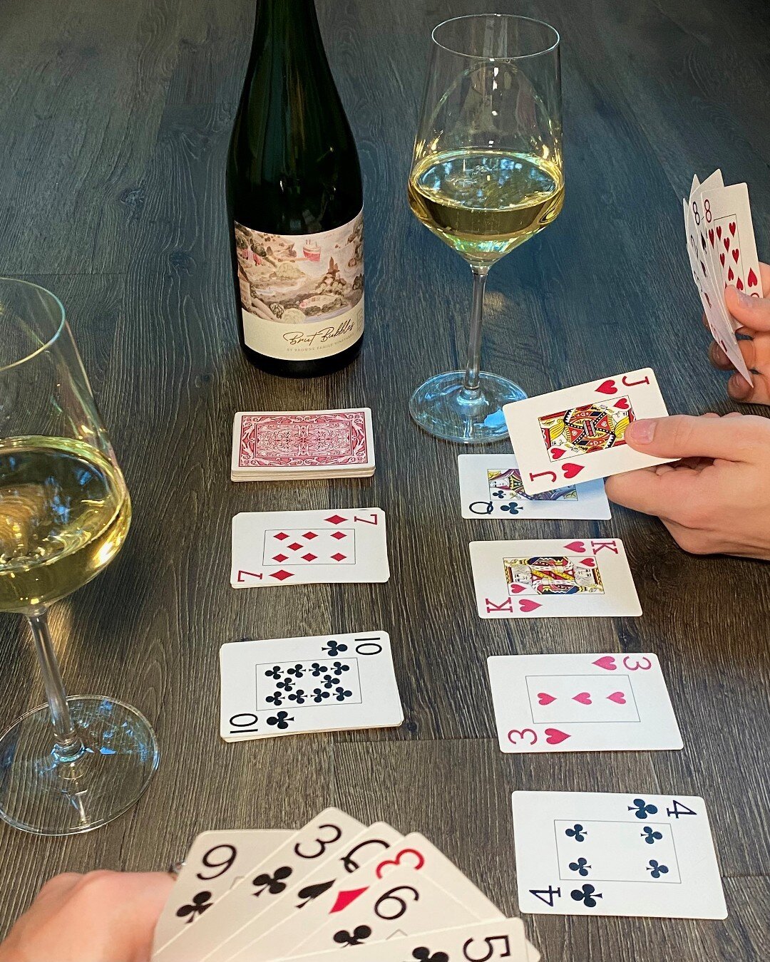 It's game night!🃏🥂 Bring out the wine glasses and all of your favorite games this Friday night! Comment below what your favorite game is🎲