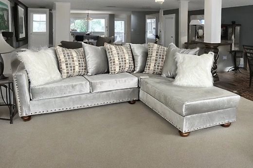 S315 Silver Sectional