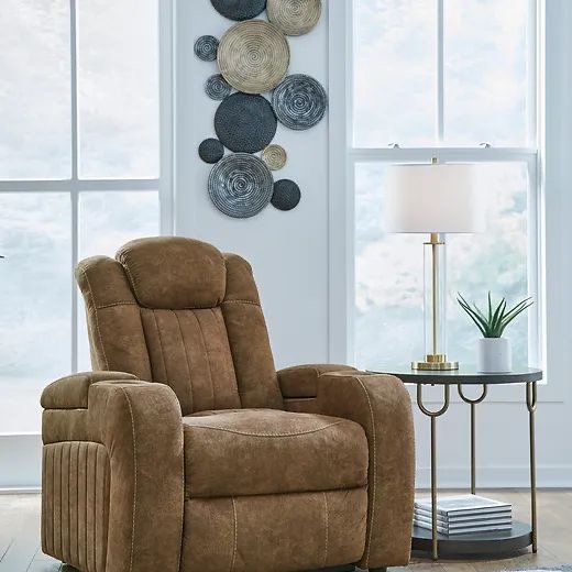 Ashley 60703 Wolfridge