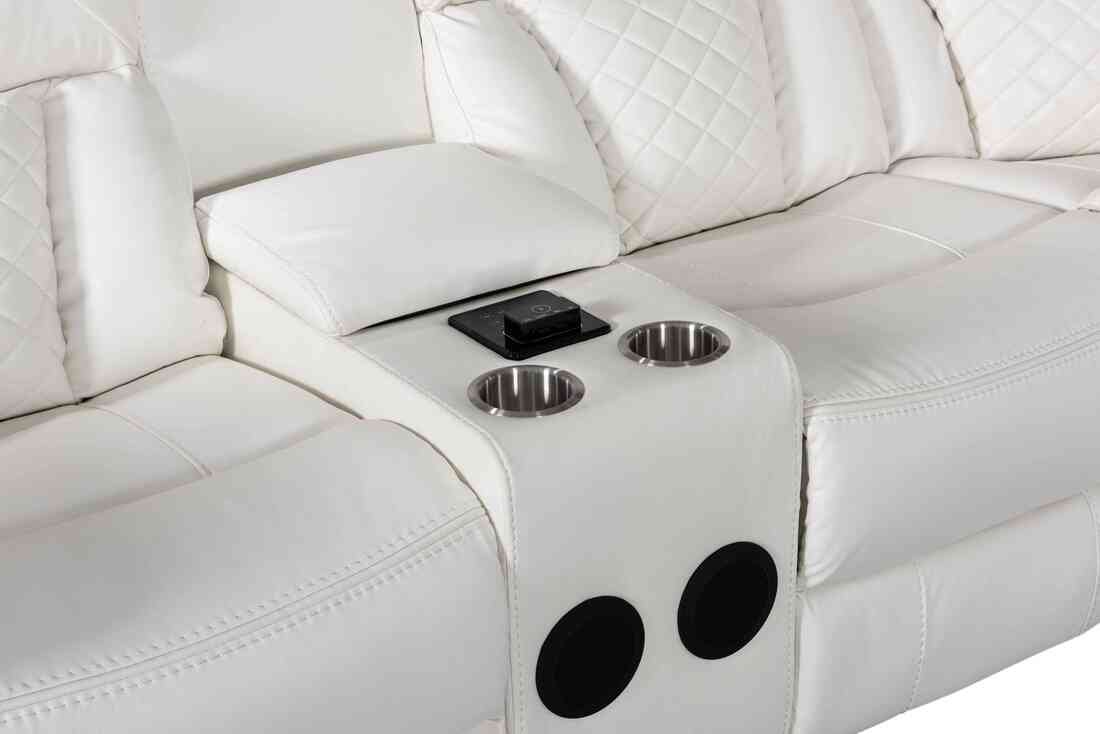 alexa2023white-4_orig.jpg