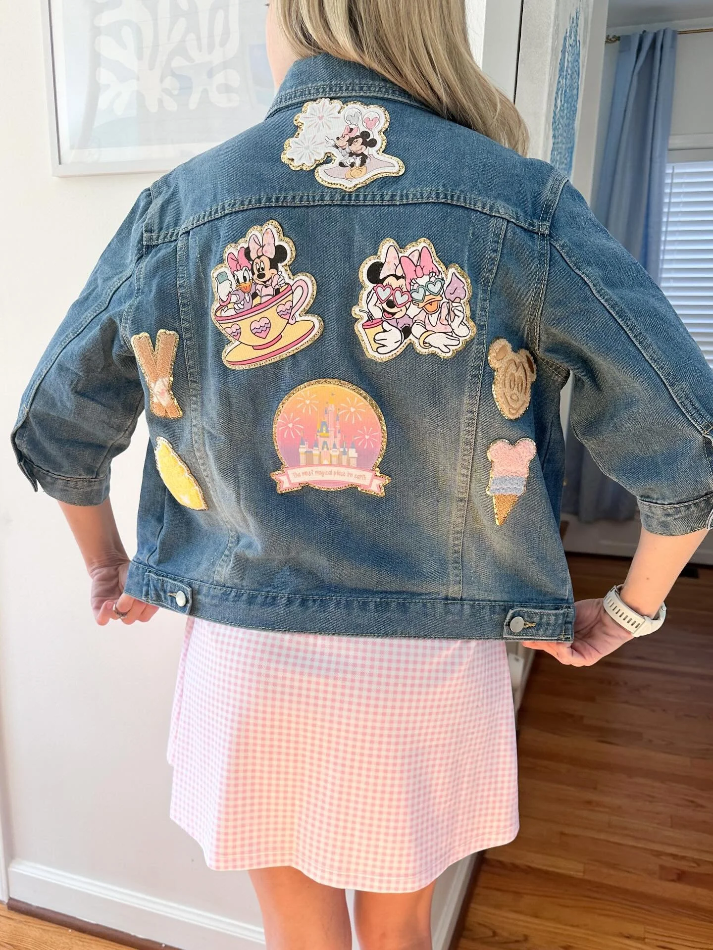✨✨New customizable denim jackets are now available! Choose any patches from the shop and customize your placement. Available now for a limited time! ✨✨