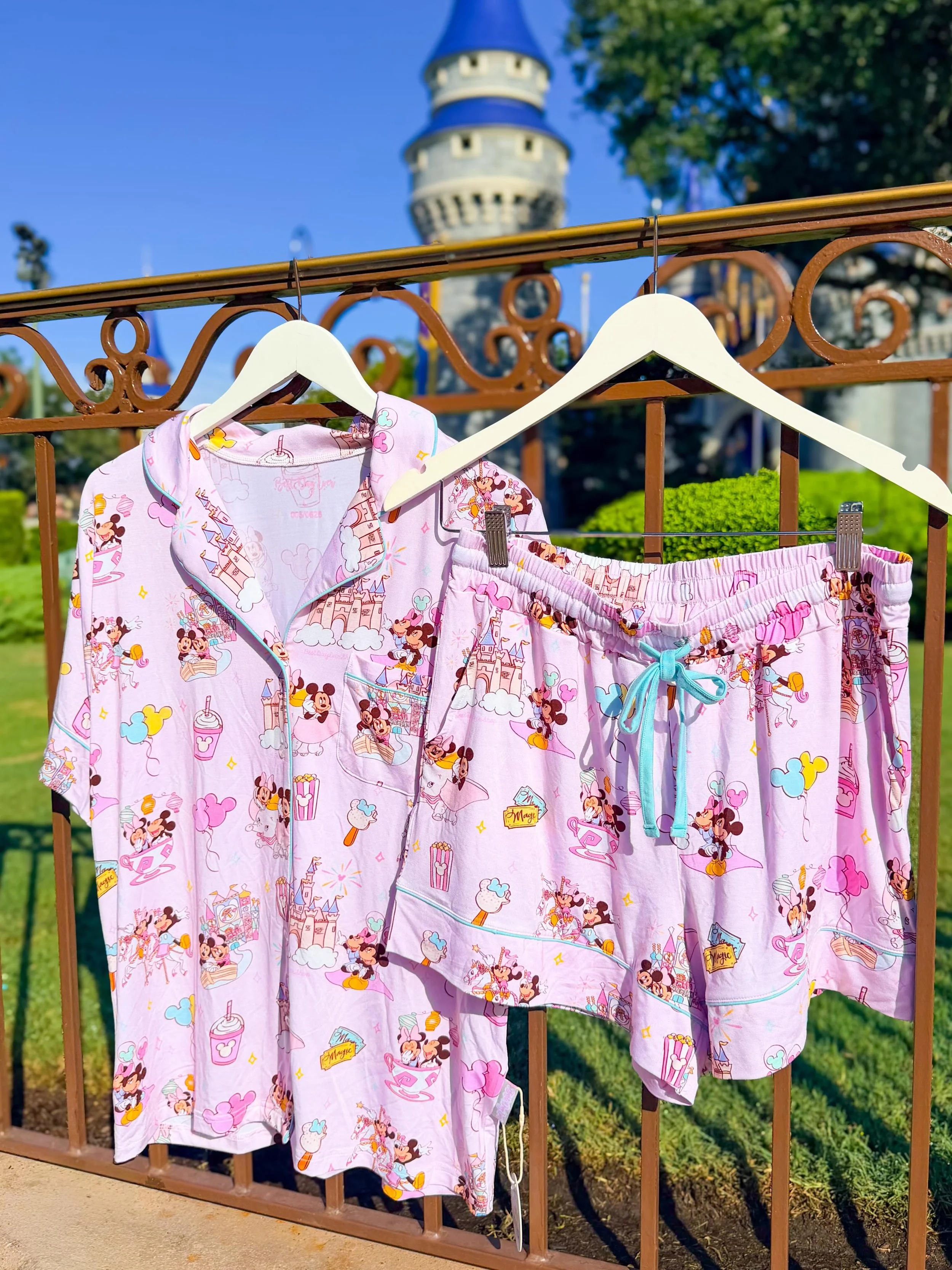So excited for a new pajama pattern to add to the collection! The ever popular Castles and Carousels design is back in pjs! Available now on our site! ✨