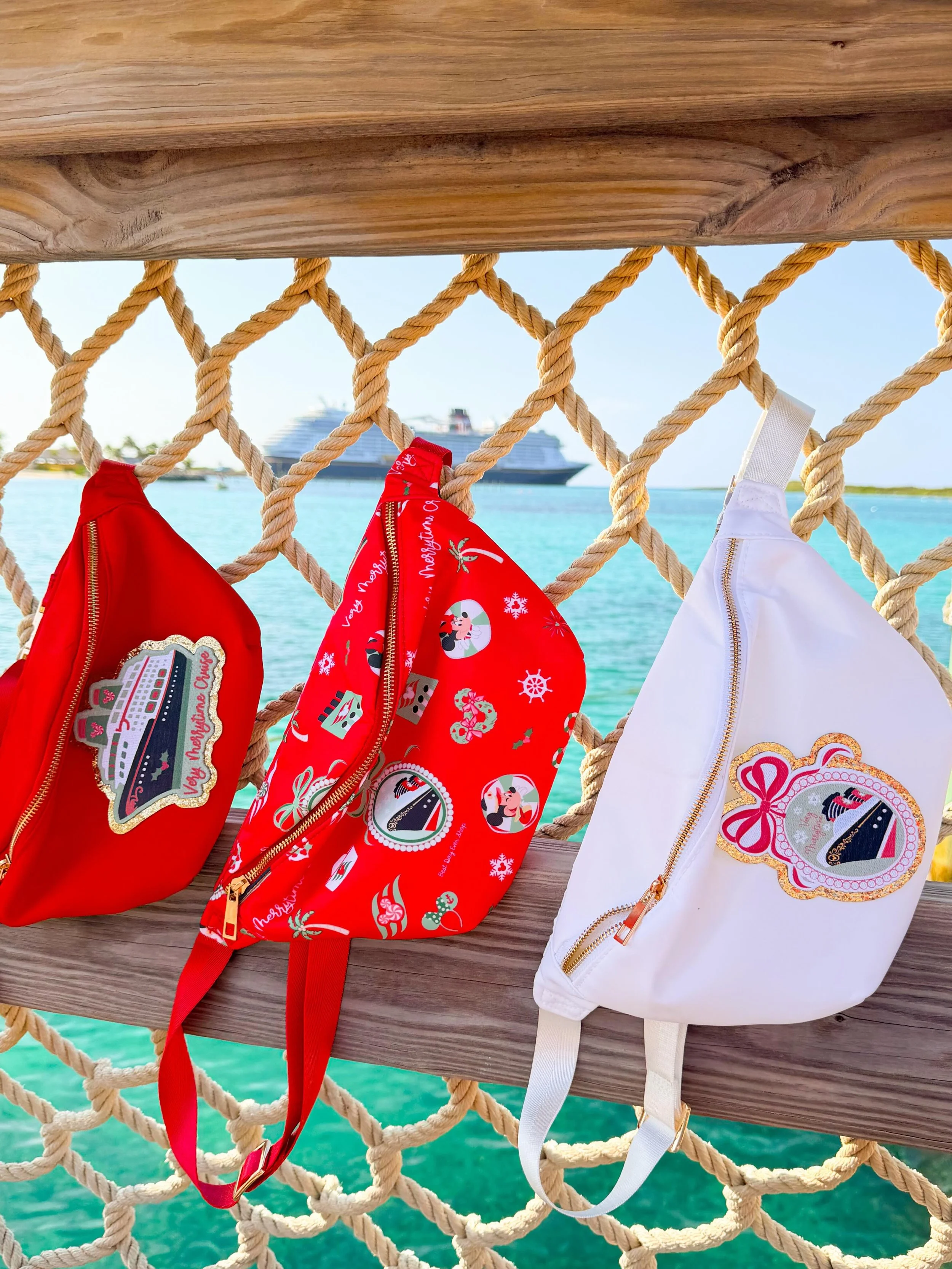 So excited for our Christmas cruise collection tonight! This is a collab with @mouseonmainstreet and they will have a matching claw clip. Here&rsquo;s a preview of some of the items coming tonight! Set those alarms for 7 PM, I expect a lot of these t