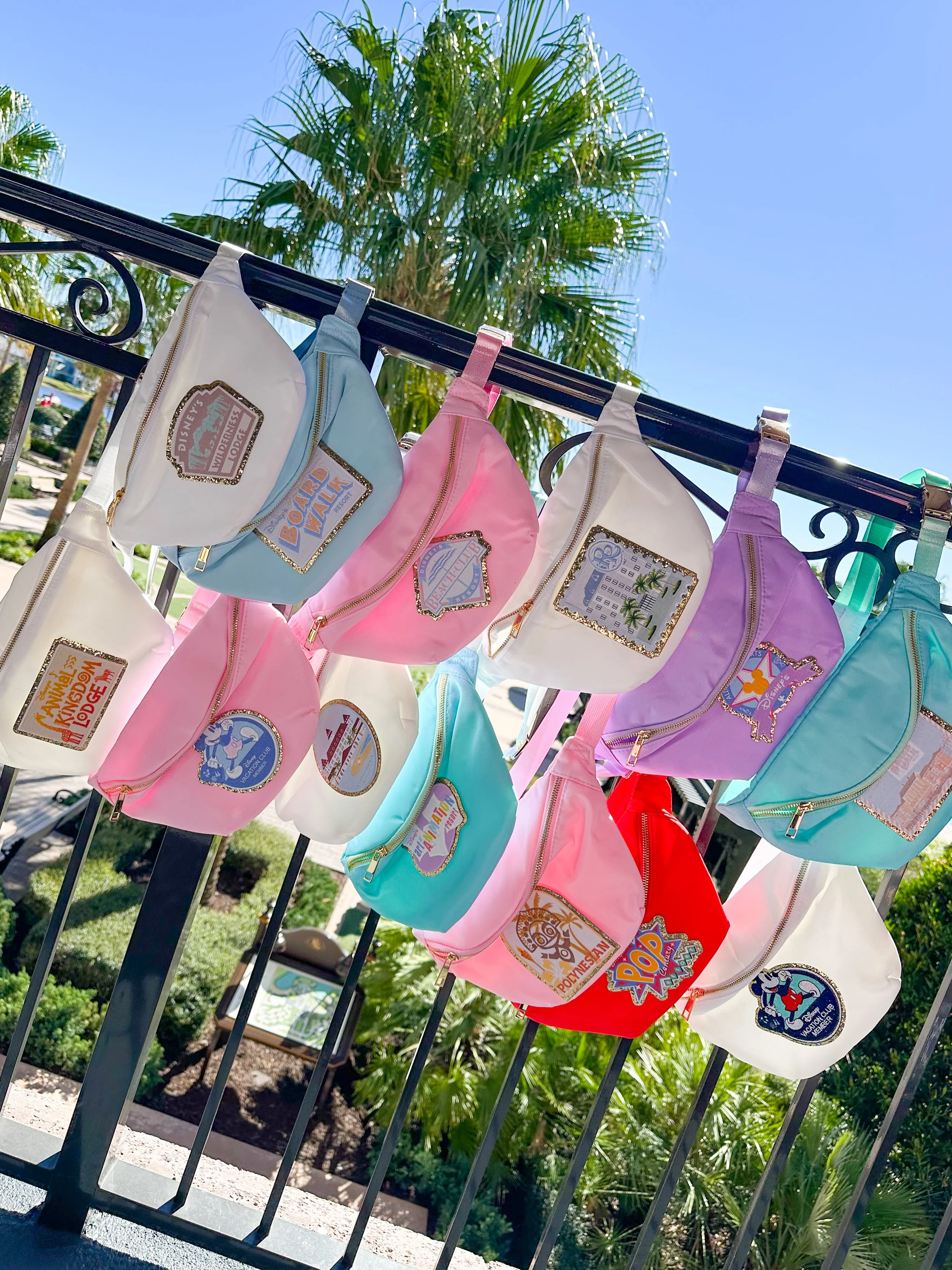 Elegant Resort Fanny Packs