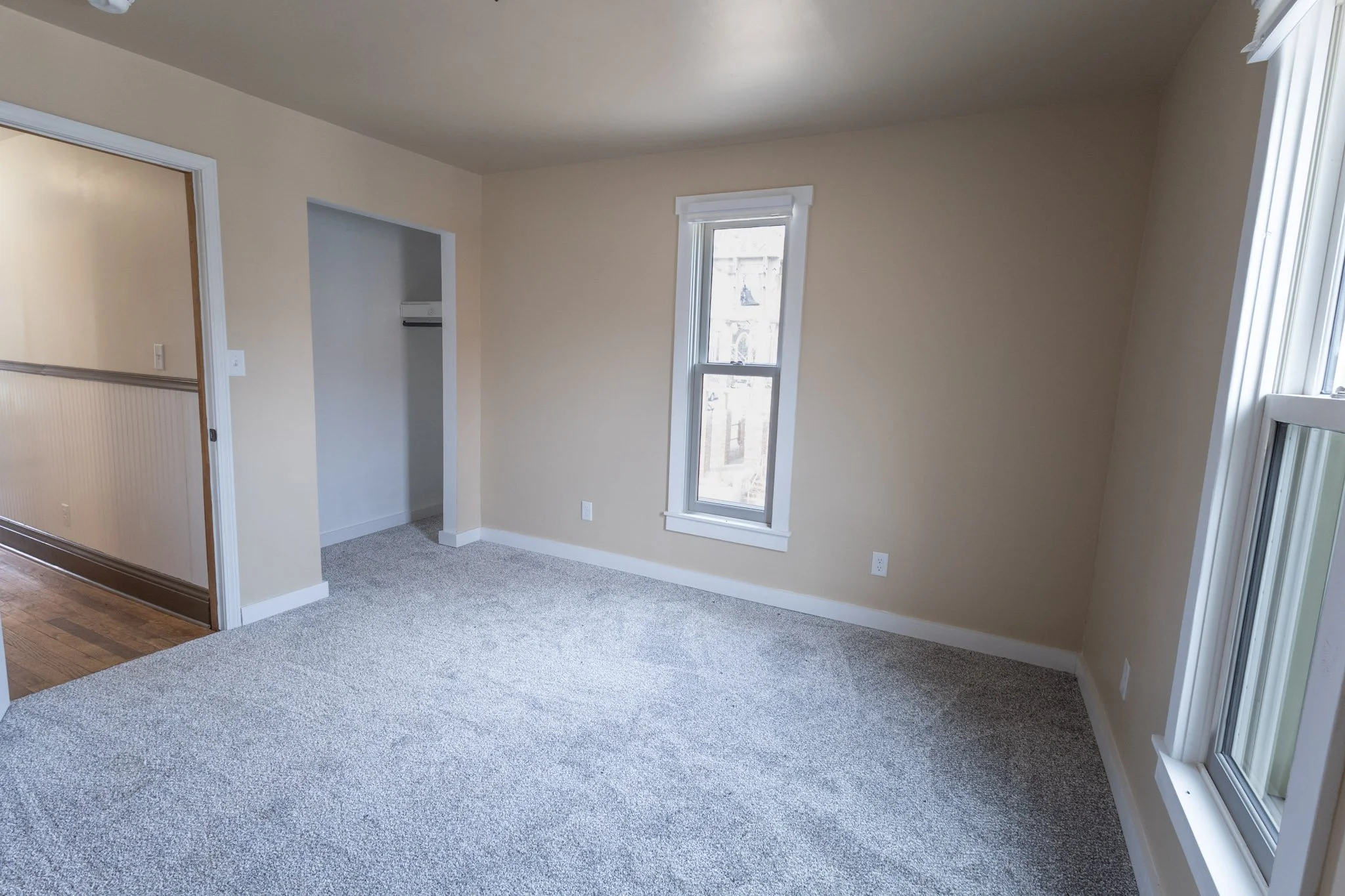 bedroom in Deadwood home for rent