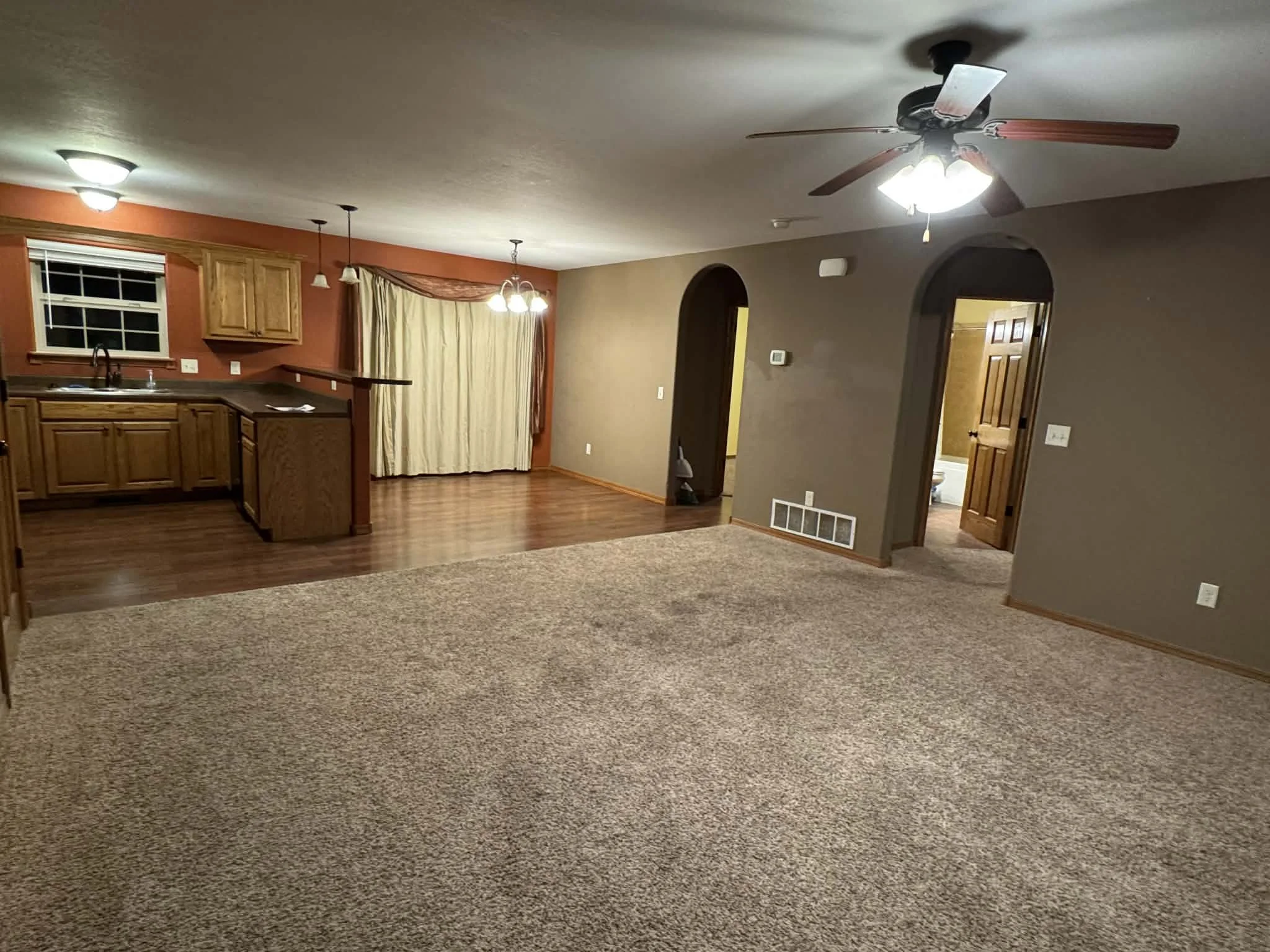 Spearfish home for rent. Living room
