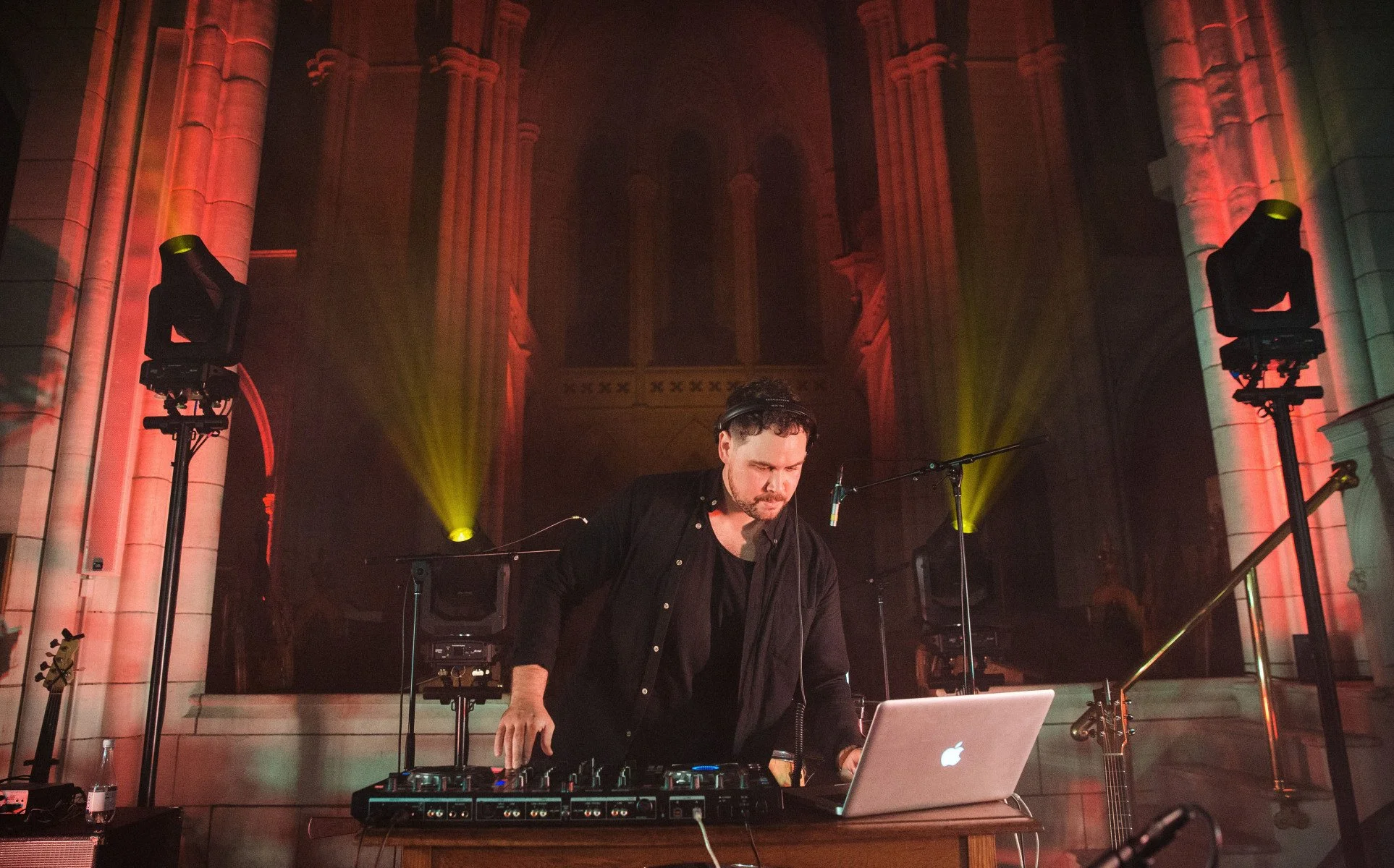 Jarom Hall | The DJ Agency Auckland