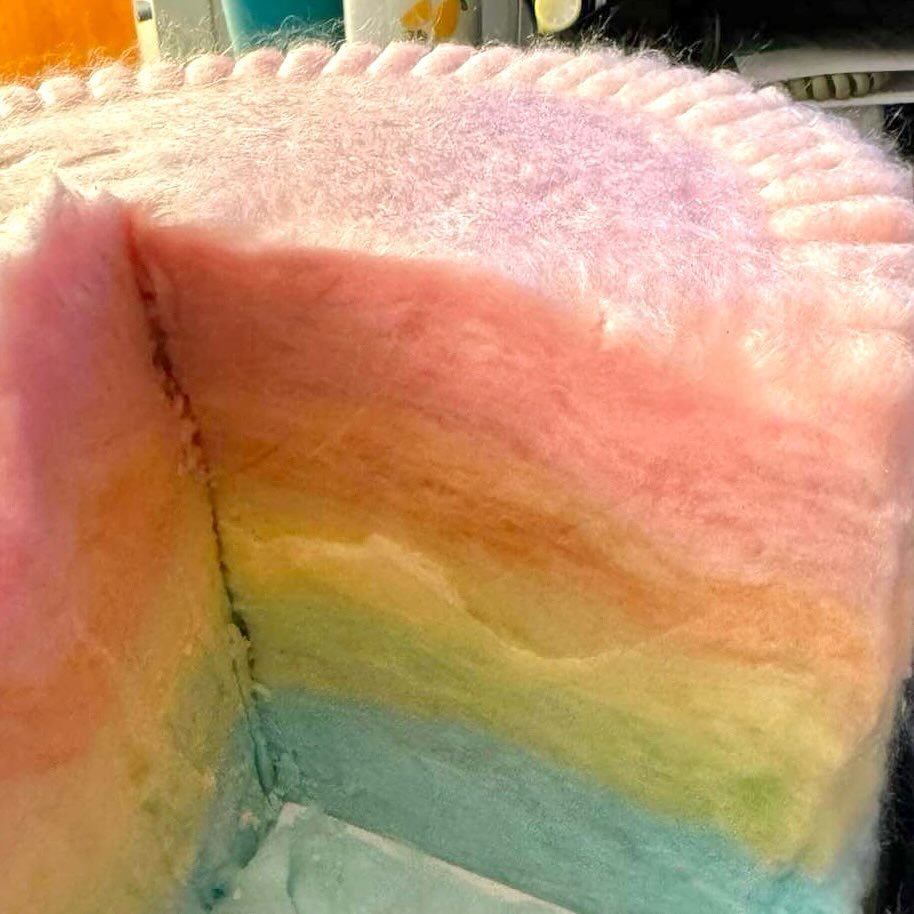 Celebrate your special day with coworkers by bringing in a cotton candy cake. Everyone loves work treats! Happy birthday! 🎂