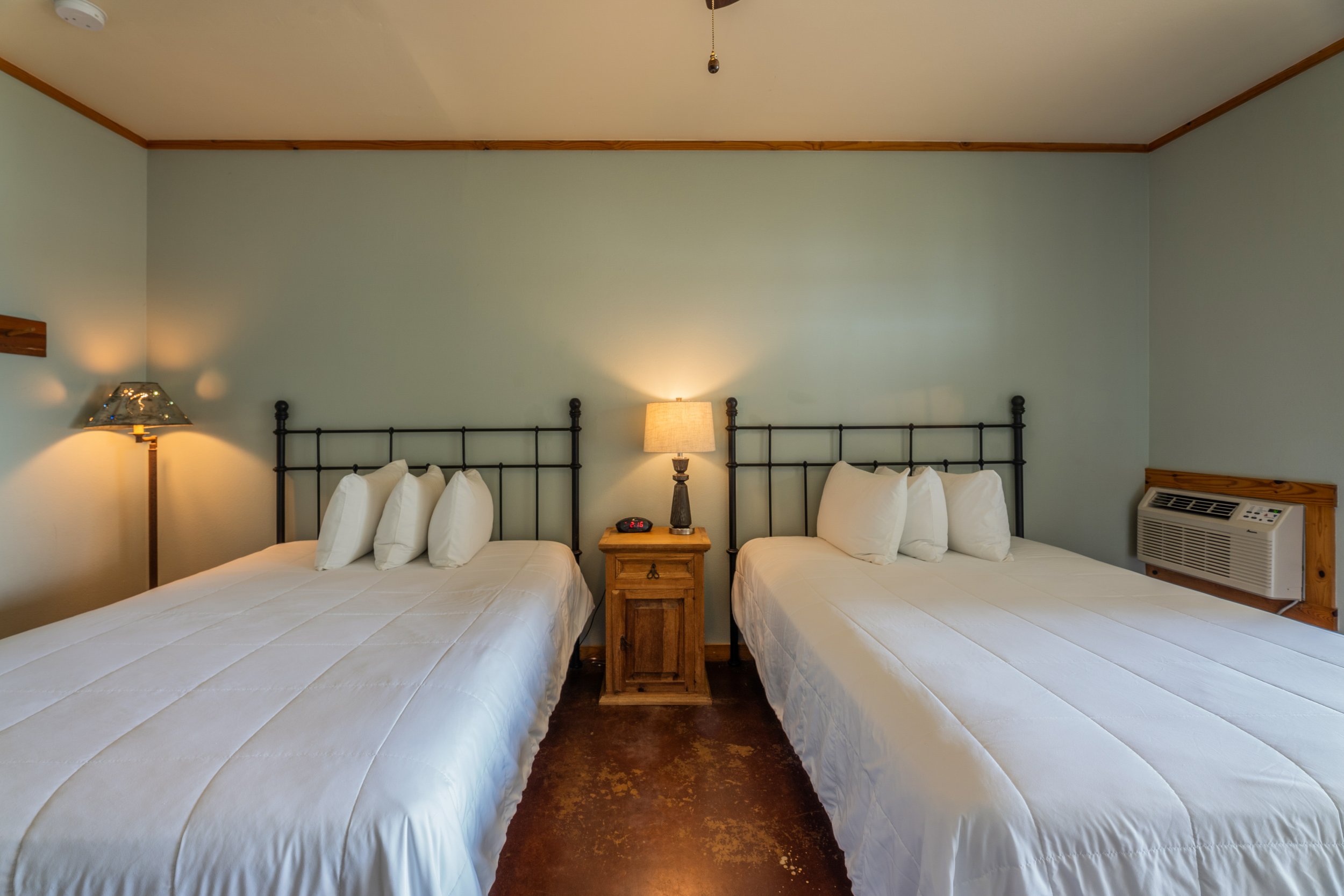 Camping, Cabins, RV on Lake Buchanan — Canyon of the Eagles