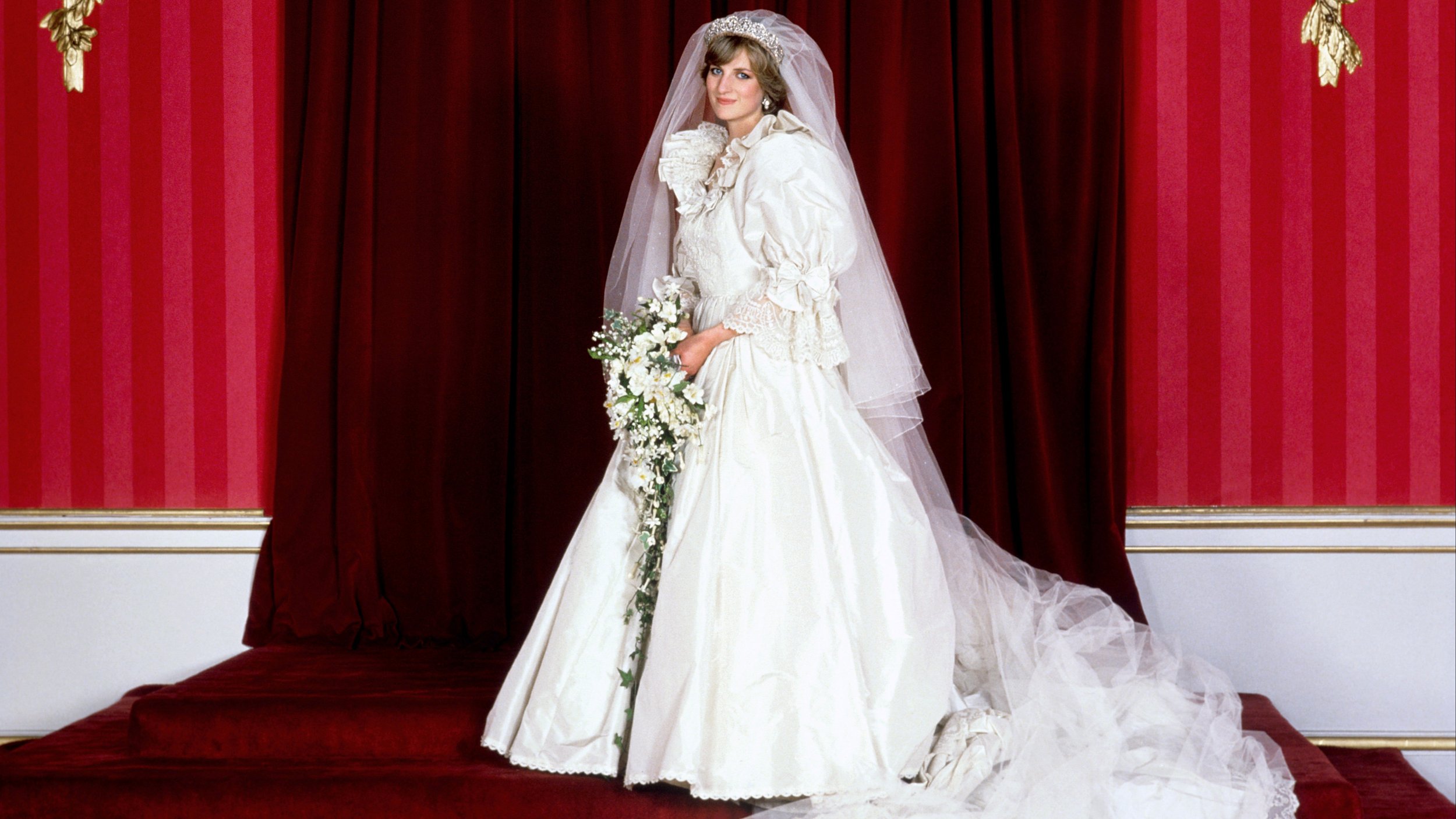 diana_wedding_dress-4012652680.jpg