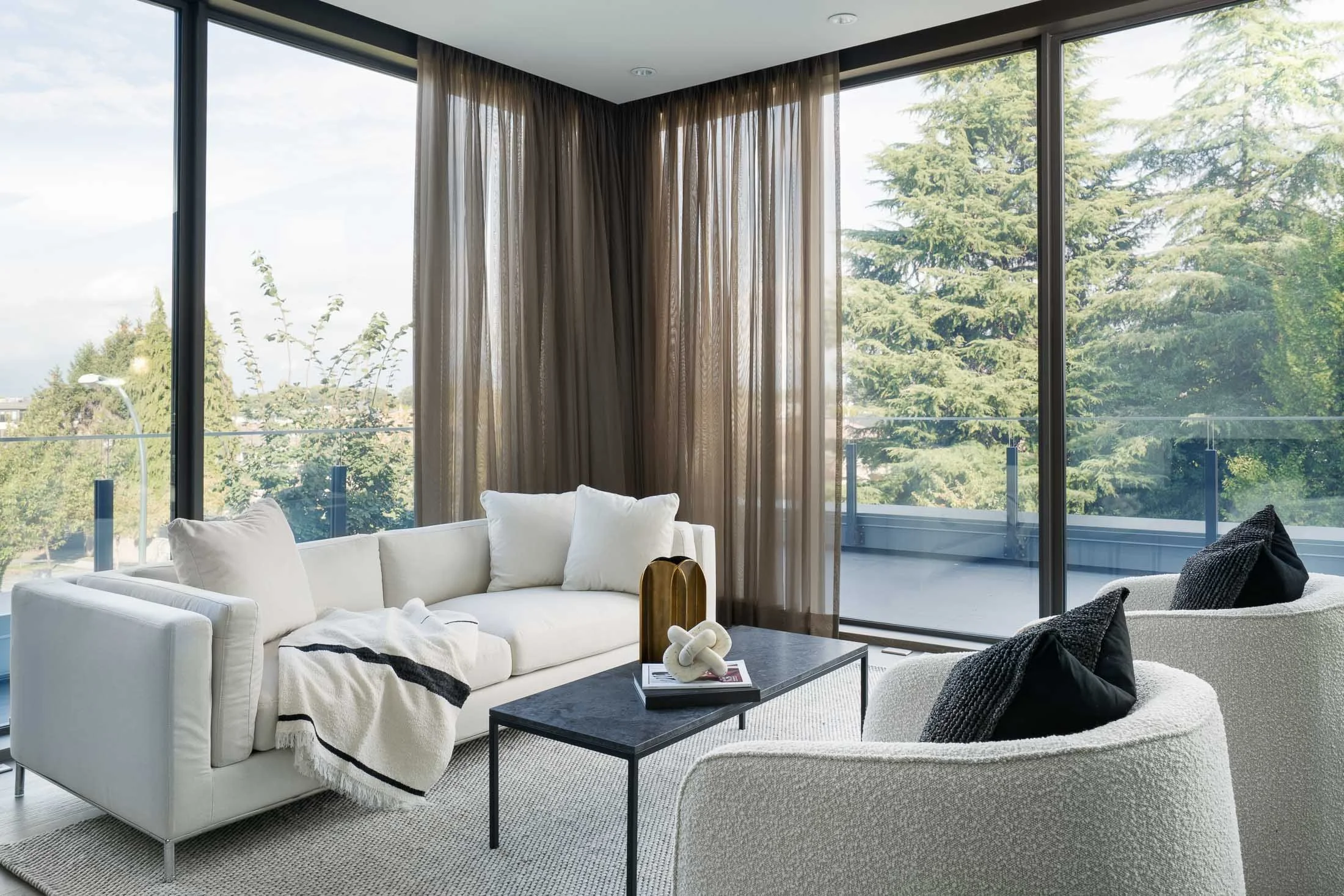 ELITE_PREMIUM_HOMES_406_W27th_AVE-21.jpg