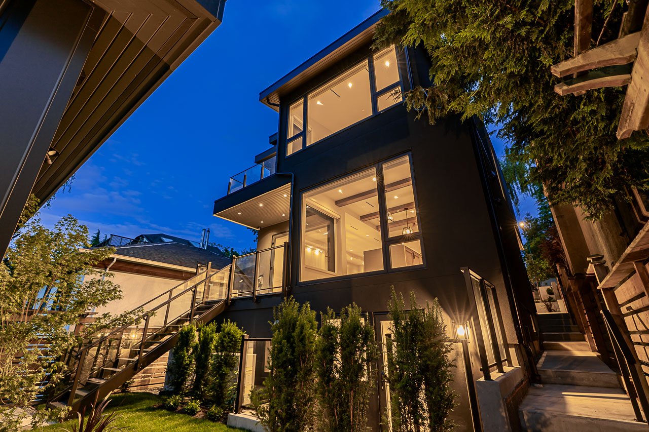 4465 W 6th Avenue Vancouver-35.jpg