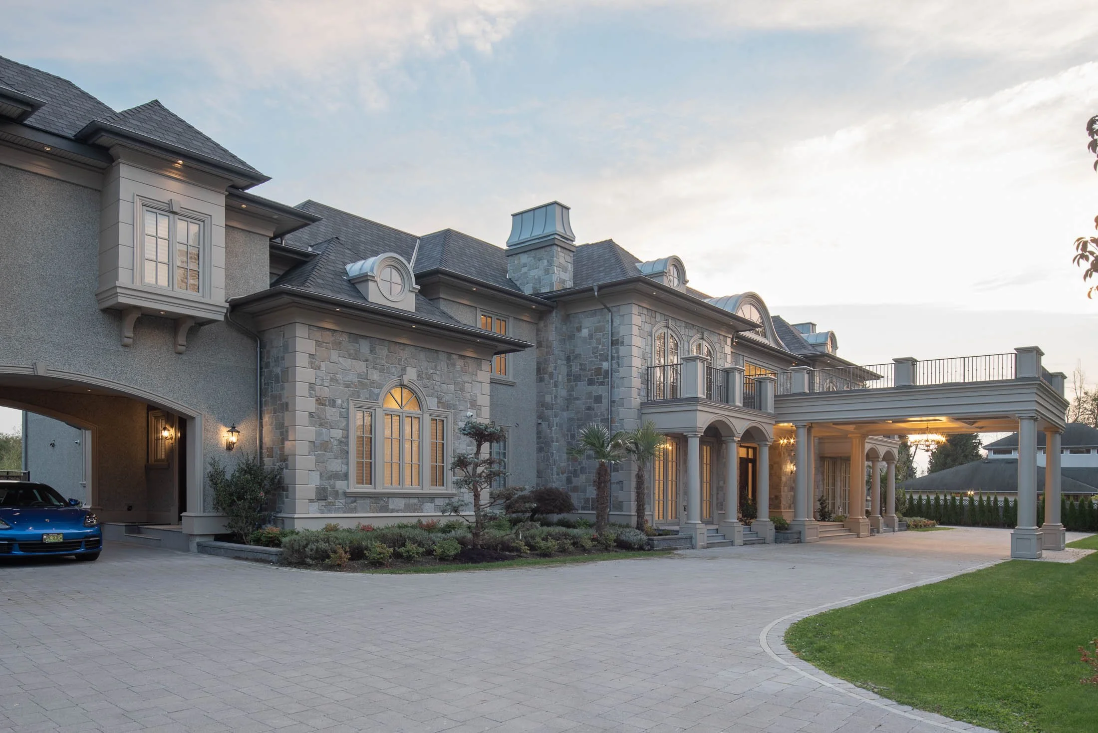 ELITE_PREMIUM_HOMES_10288_GRANVILLE-41.jpg