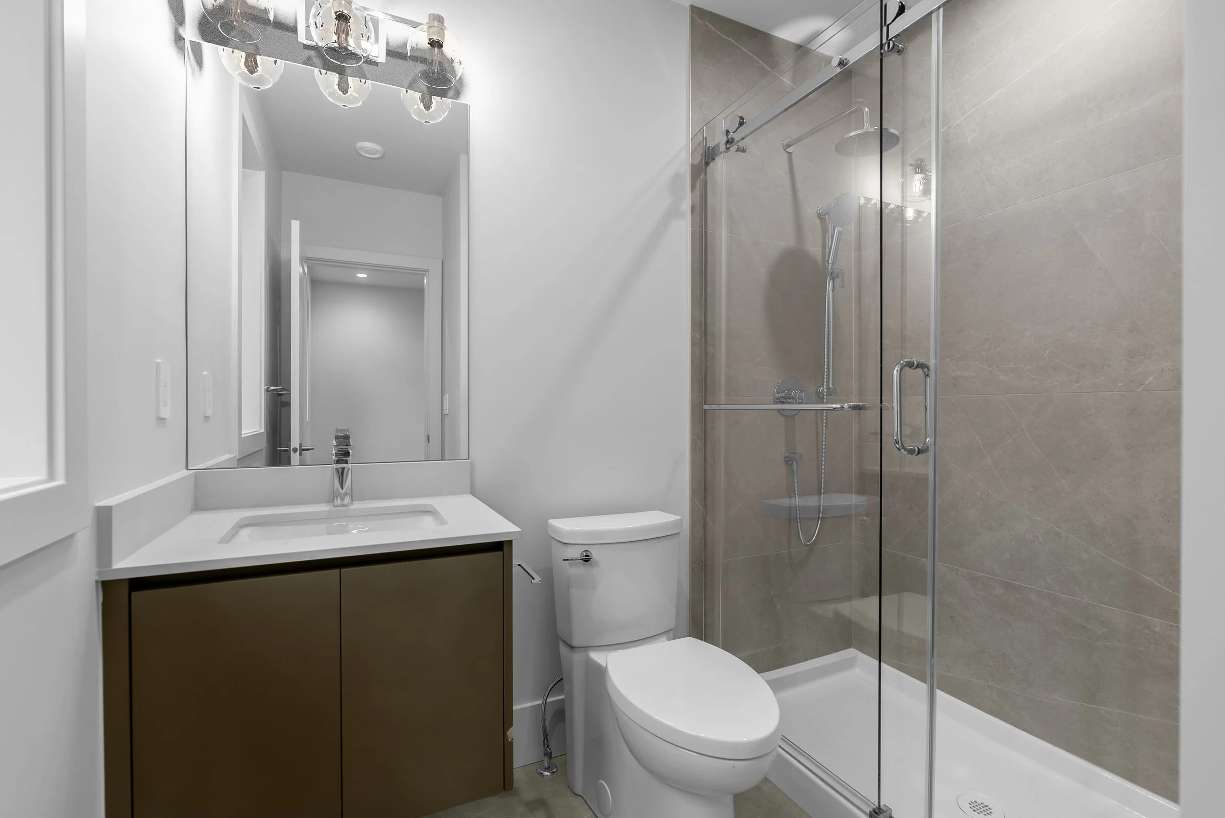 Bedroom 3 Ensuite.jpg