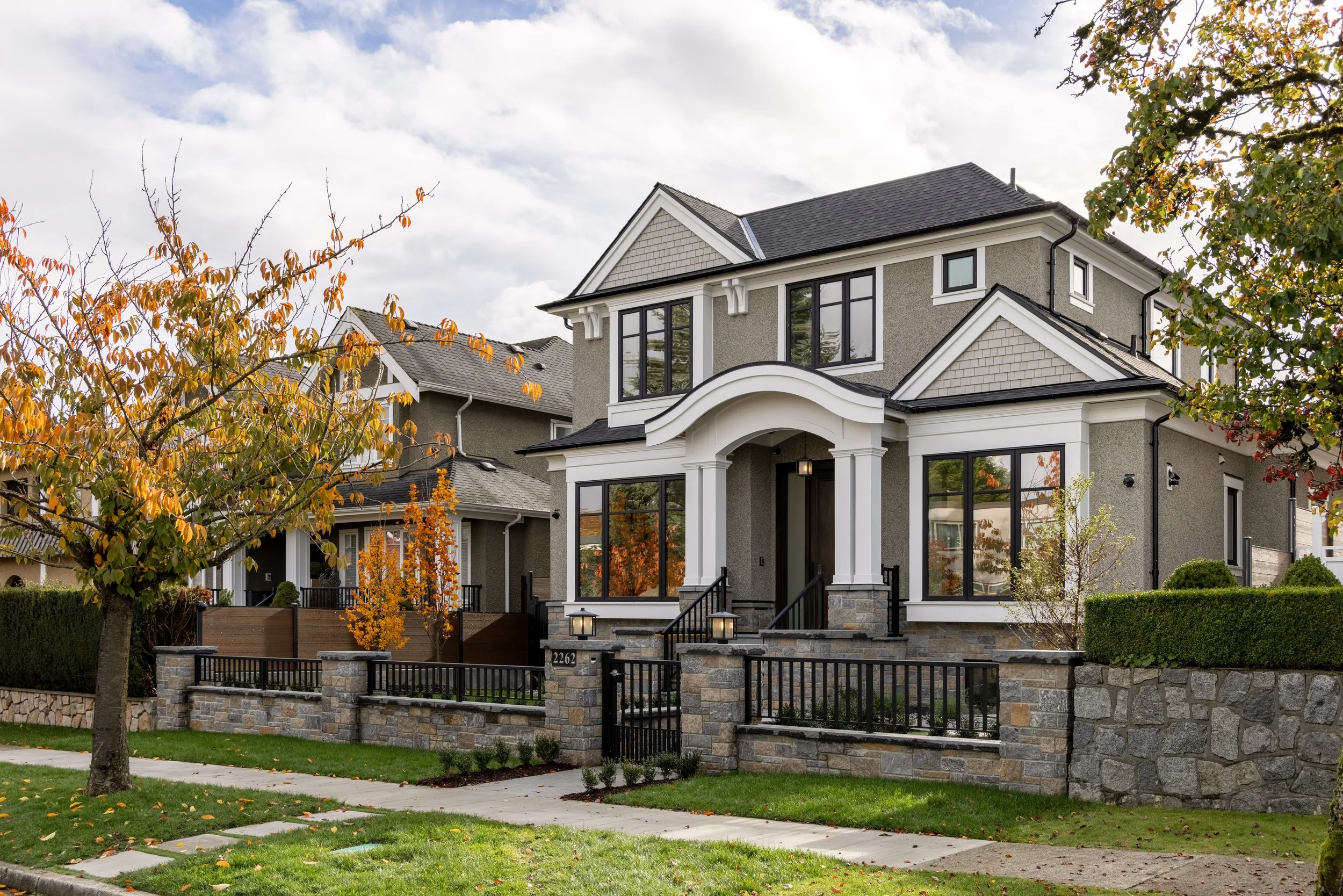 2262 w18th Ave-1.jpg